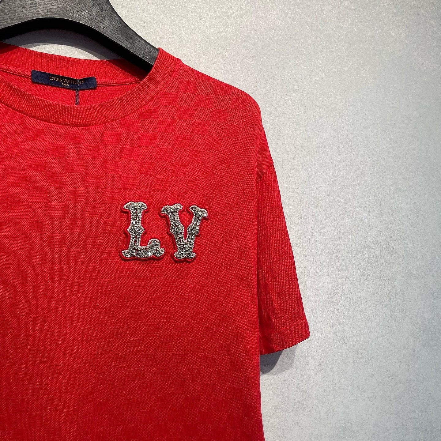 Louis Vuitton Louis Vuitton Embellished Logo T-Shirt Size L Size US L / EU 52-54 / 3 - 5 Thumbnail