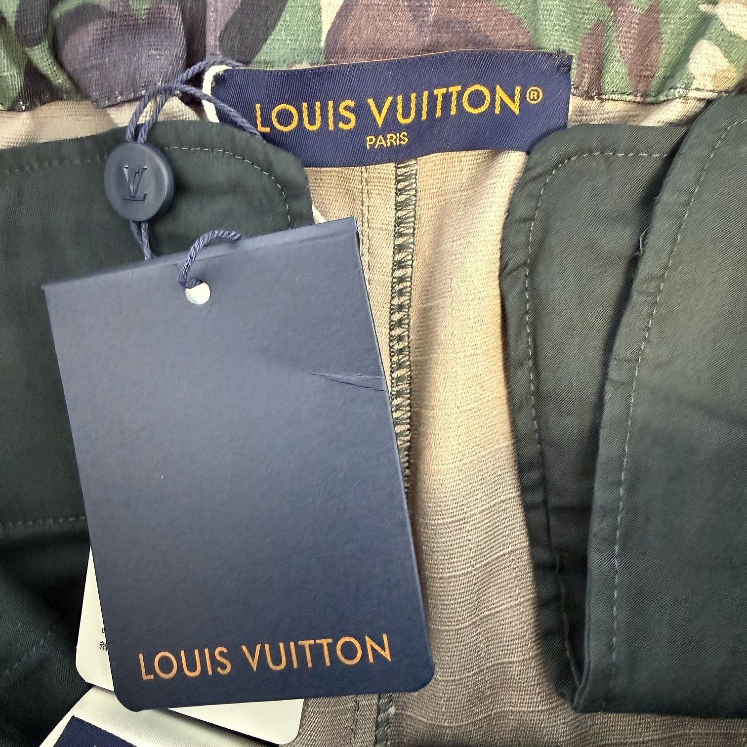 Louis Vuitton Louis Vuitton Camo Cargo Pants Size 32 Size US 32 / EU 48 - 3 Thumbnail