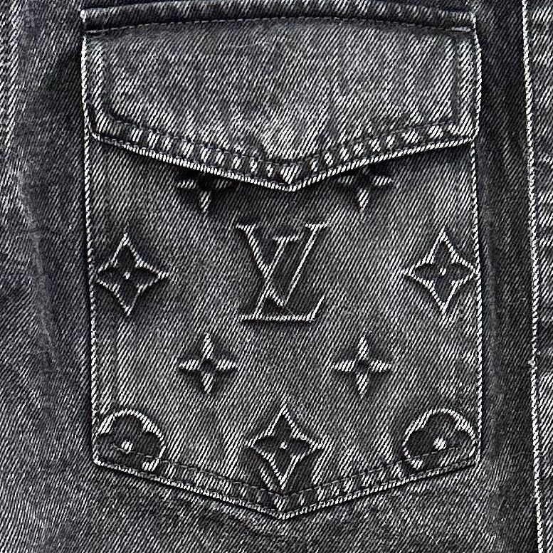 Louis Vuitton Louis Vuitton Monogram Embossed Denim Jacket Size L Size US L / EU 52-54 / 3 - 6 Thumbnail