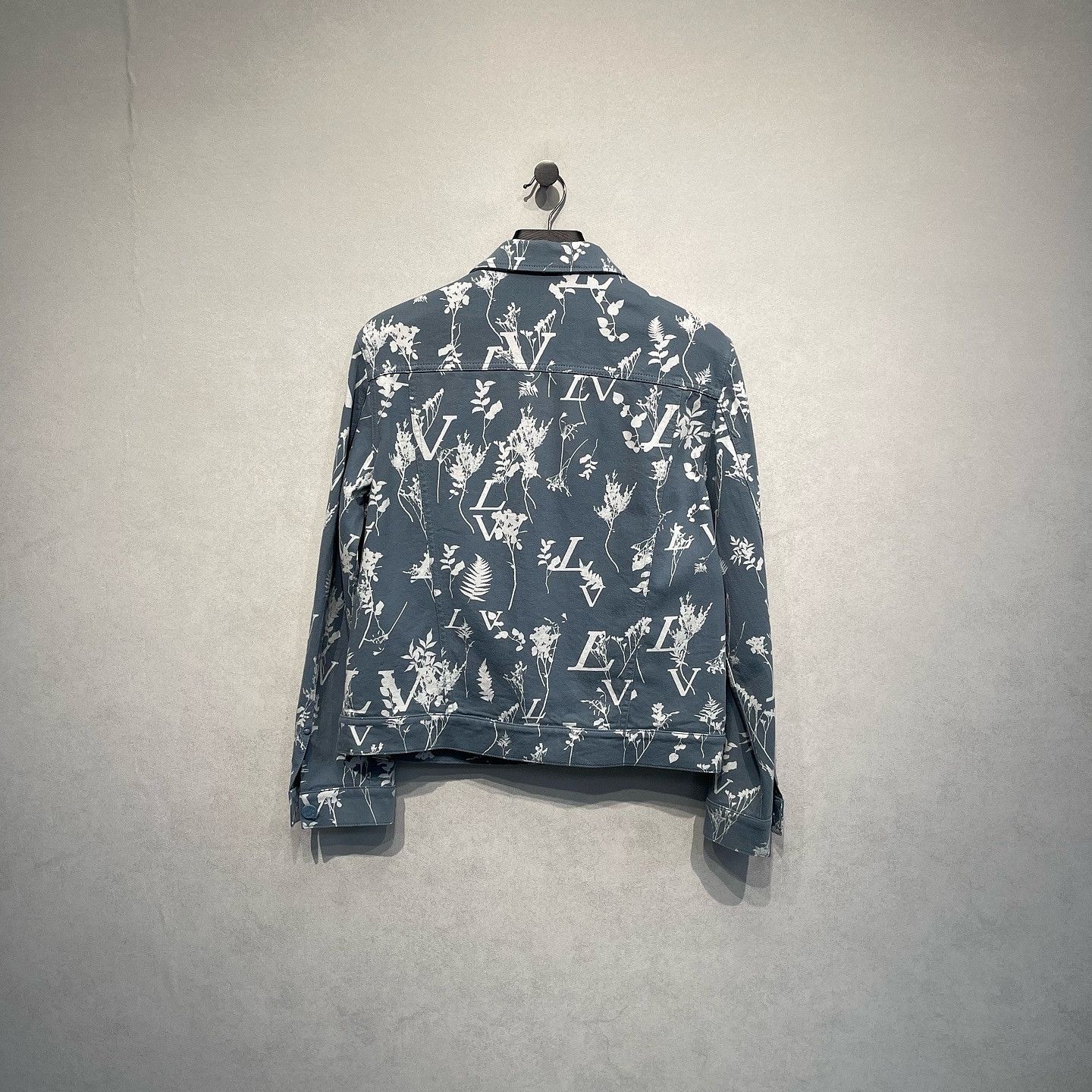 Louis Vuitton Louis Vuitton Botanical Monogram Denim Jacket Size 48 Size US M / EU 48-50 / 2 - 2 Thumbnail