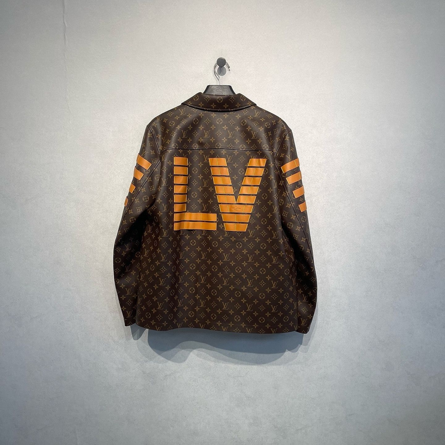 Louis Vuitton Louis Vuitton Monogram Print Jacket XL Size US L / EU 52-54 / 3 - 2 Thumbnail