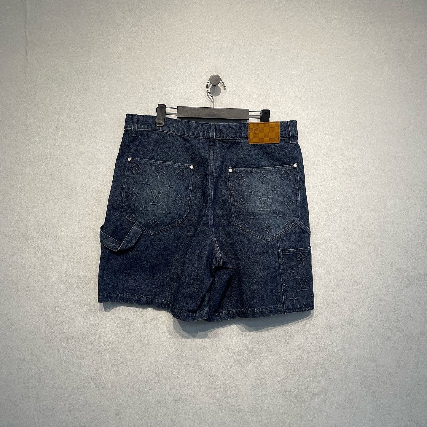 Louis Vuitton Louis Vuitton Monogram Denim Shorts Size 36 Size US 36 / EU 52 - 2 Thumbnail