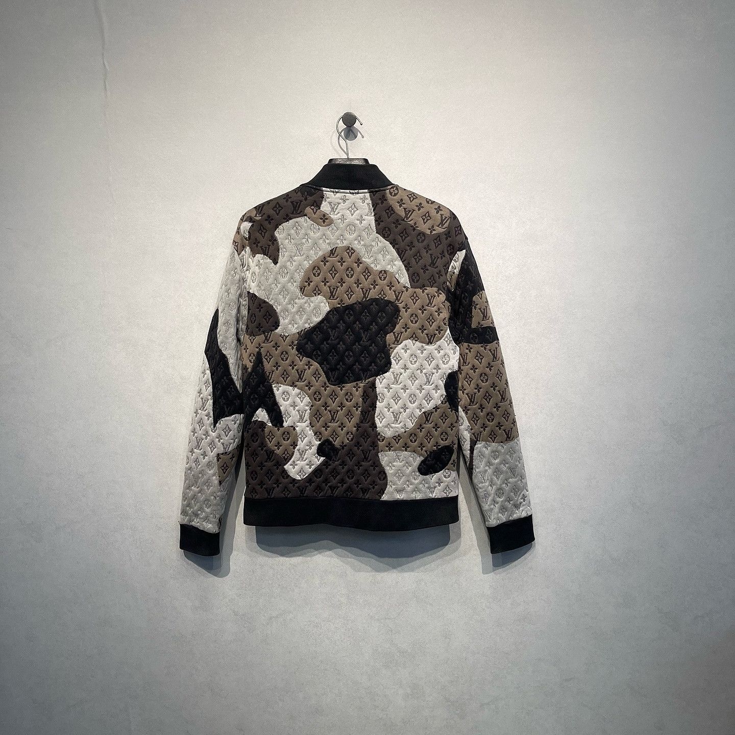Louis Vuitton Louis Vuitton Monogram Face Bomber Jacket Size M Size US M / EU 48-50 / 2 - 2 Thumbnail