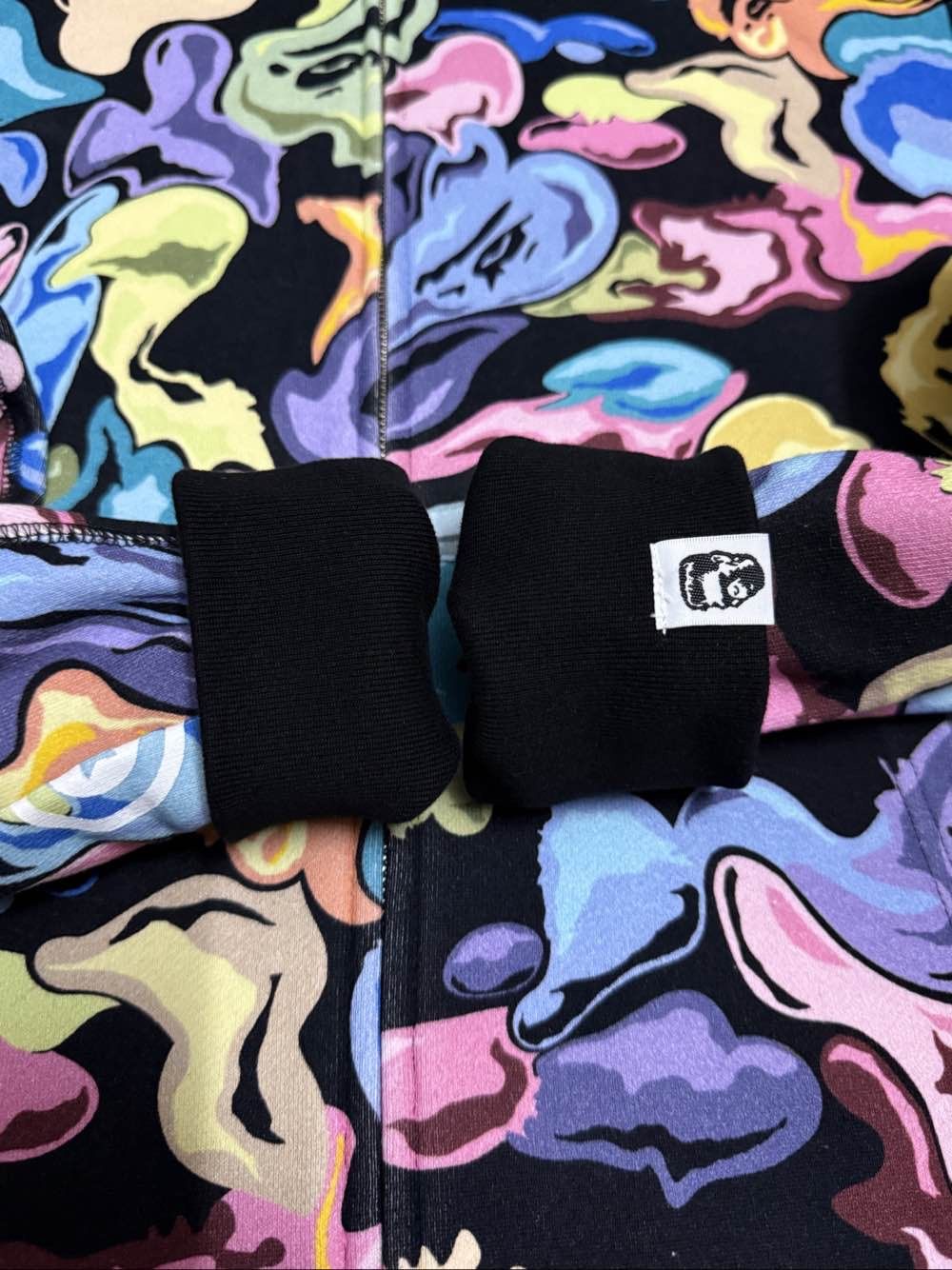 Bape A Bathing Ape Art Camo Shark Hoodie Size L Size US L / EU 52-54 / 3 - 7 Thumbnail
