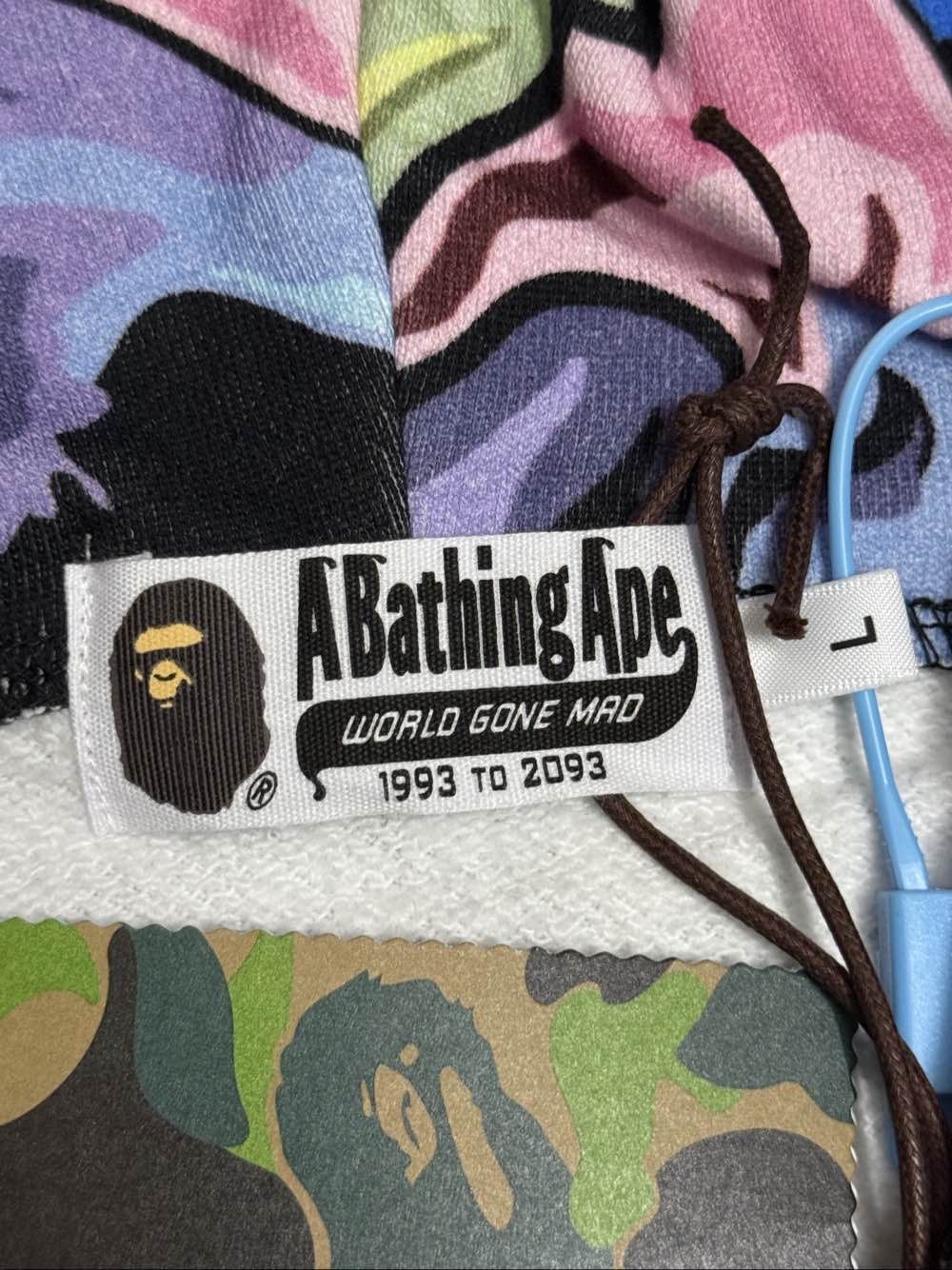 Bape A Bathing Ape Art Camo Shark Hoodie Size L Size US L / EU 52-54 / 3 - 3 Thumbnail