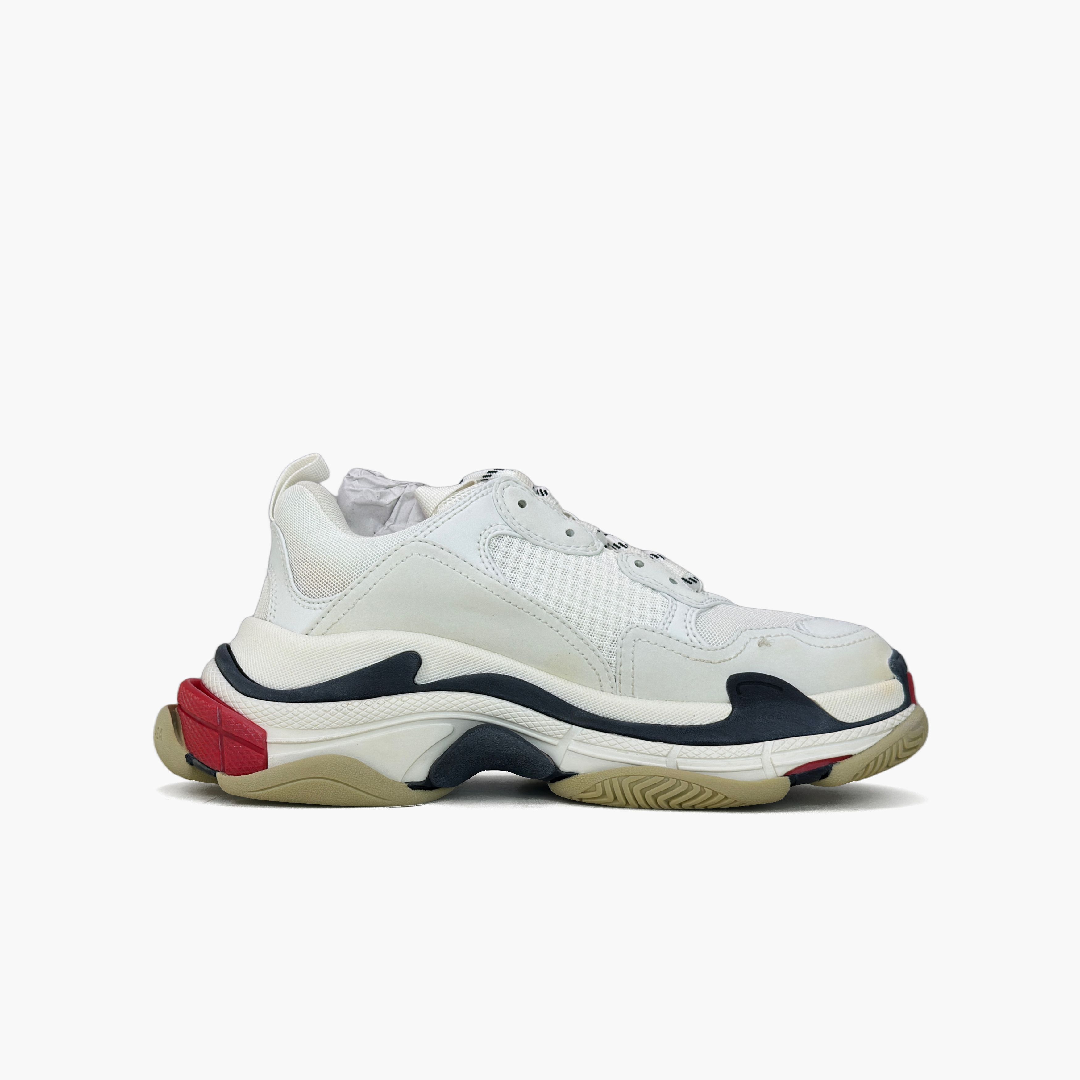 Balenciaga Balenciaga Triple S Sneakers EU 39 Size US 6 / EU 39 - 2 Thumbnail