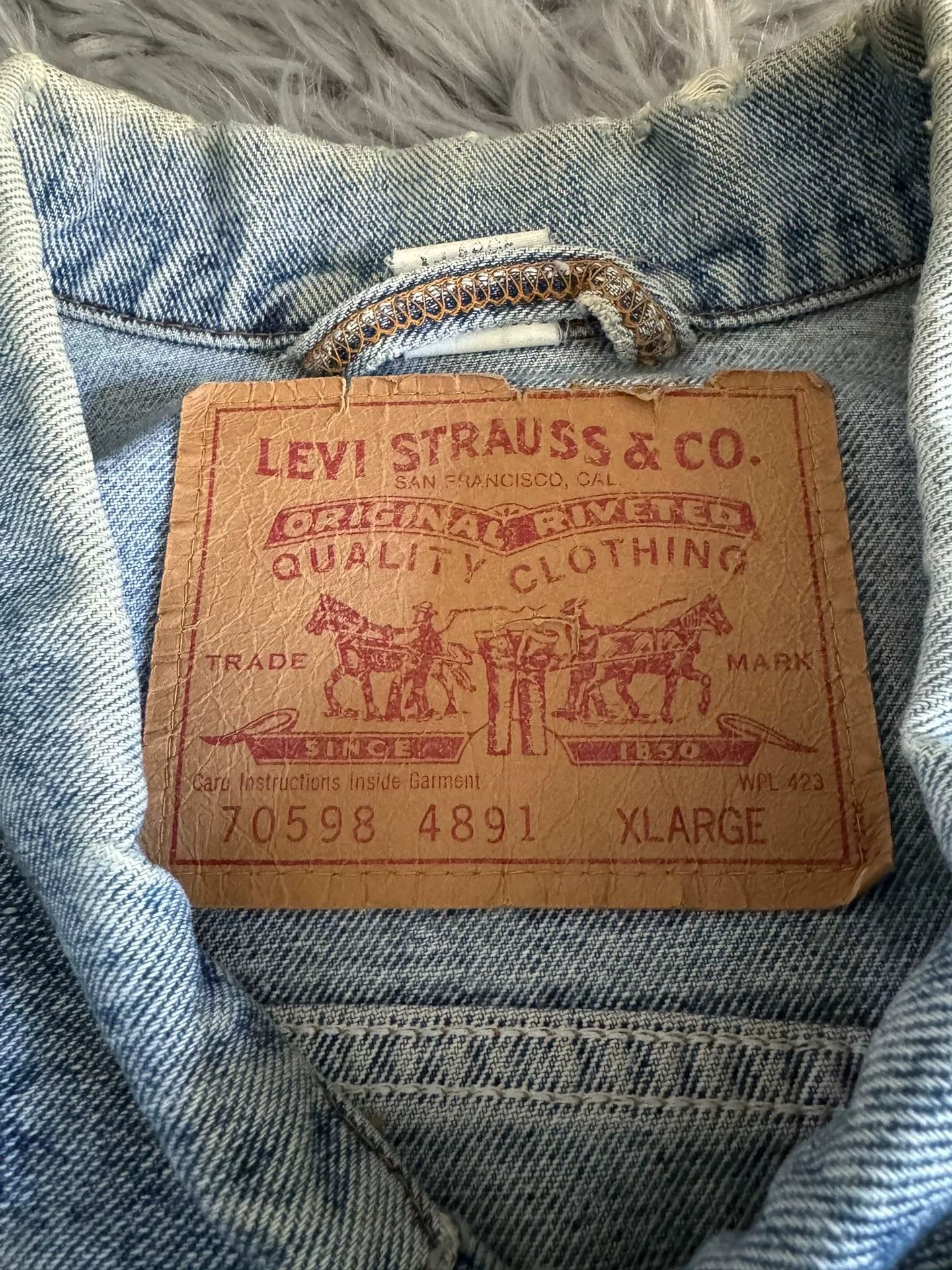Vintage Vintage Levi's Denim Jacket Size US M / EU 48-50 / 2 - 3 Thumbnail