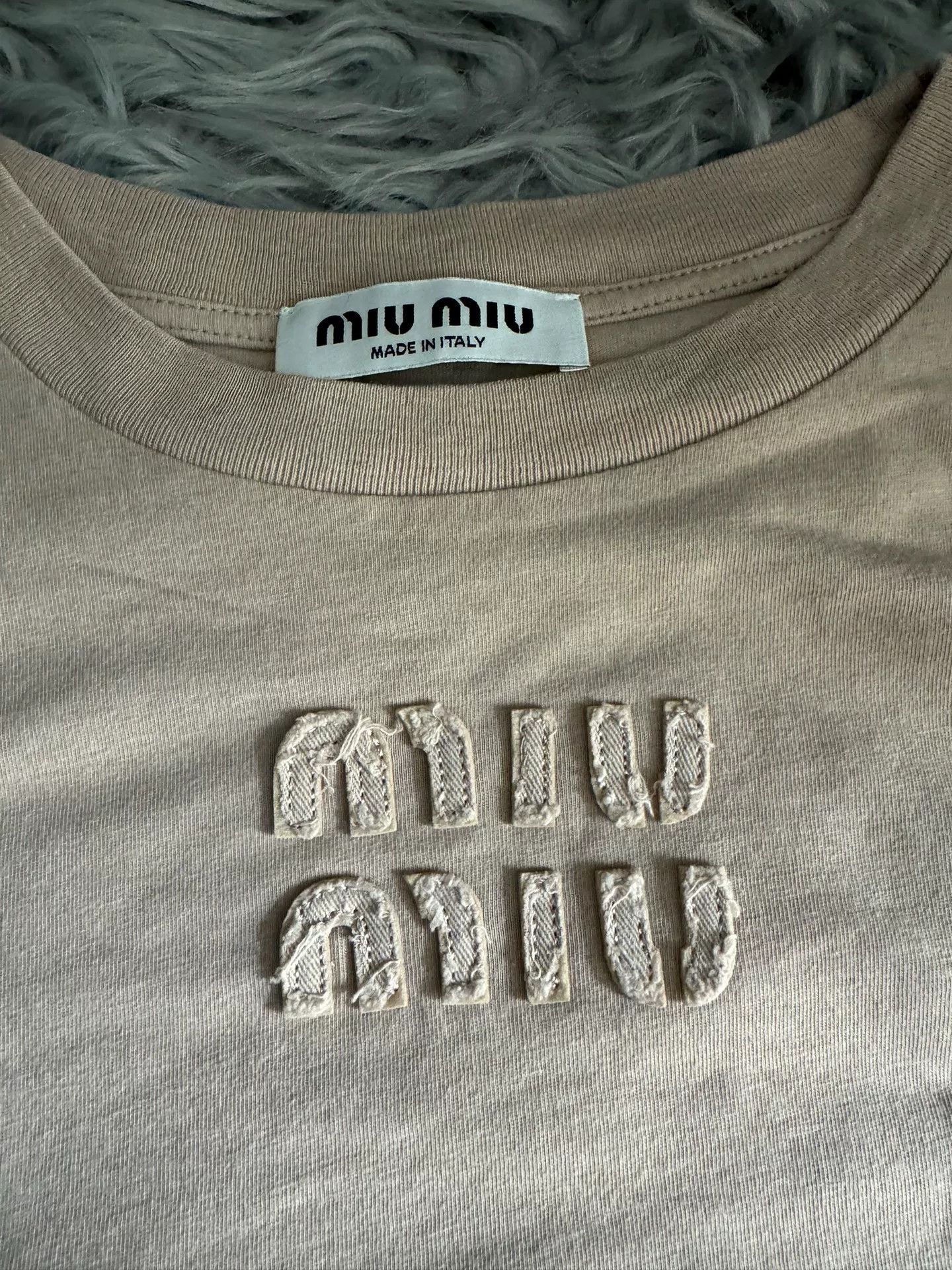 Miu Miu Miumiu 24SS Khaki Embroidered Distressed Logo Tee Size S / US 4 / IT 40 - 2 Thumbnail
