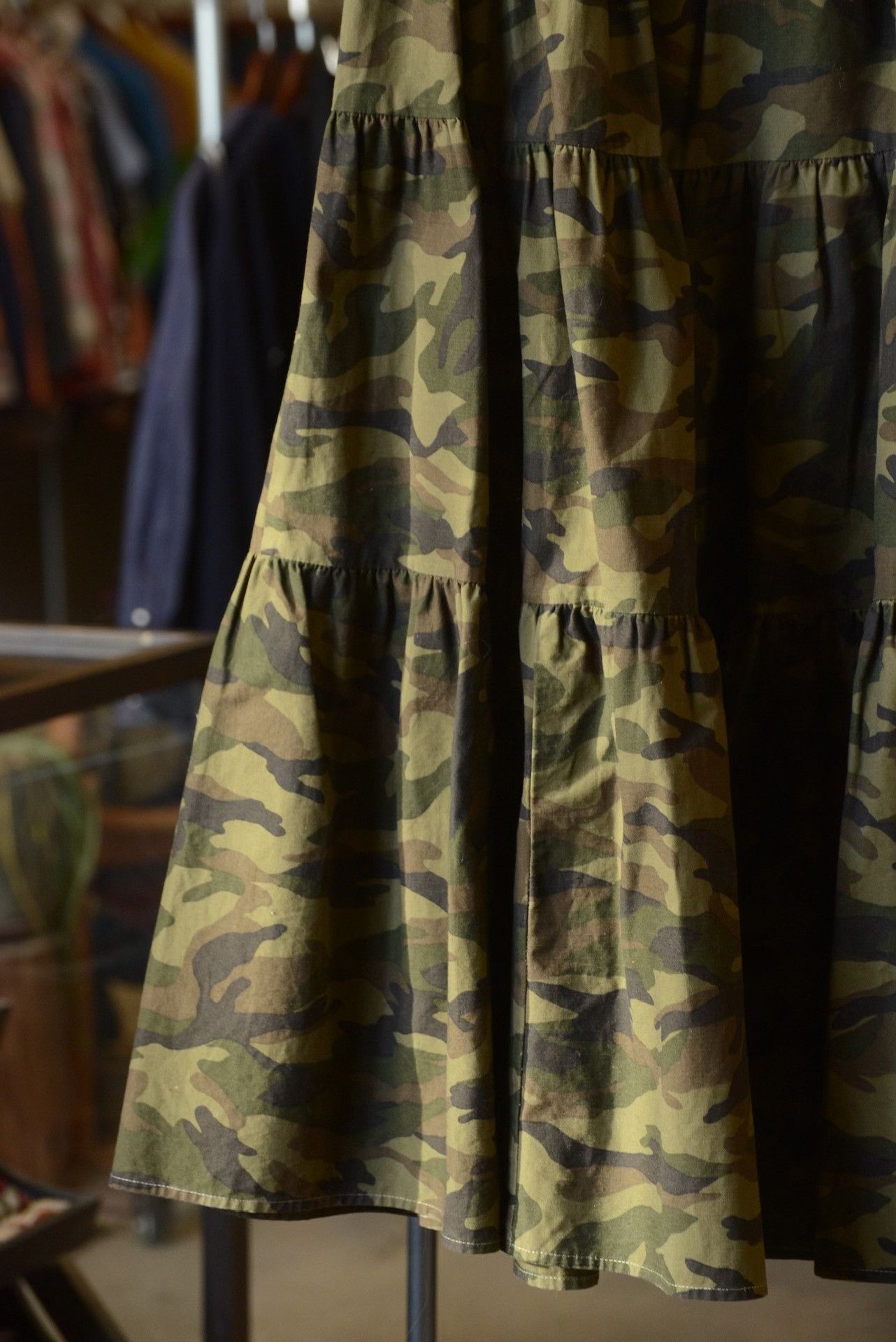 Rockmount Ranch Wear Rockmount Camouflage Tiered Skirt Size 33" - 5 Thumbnail