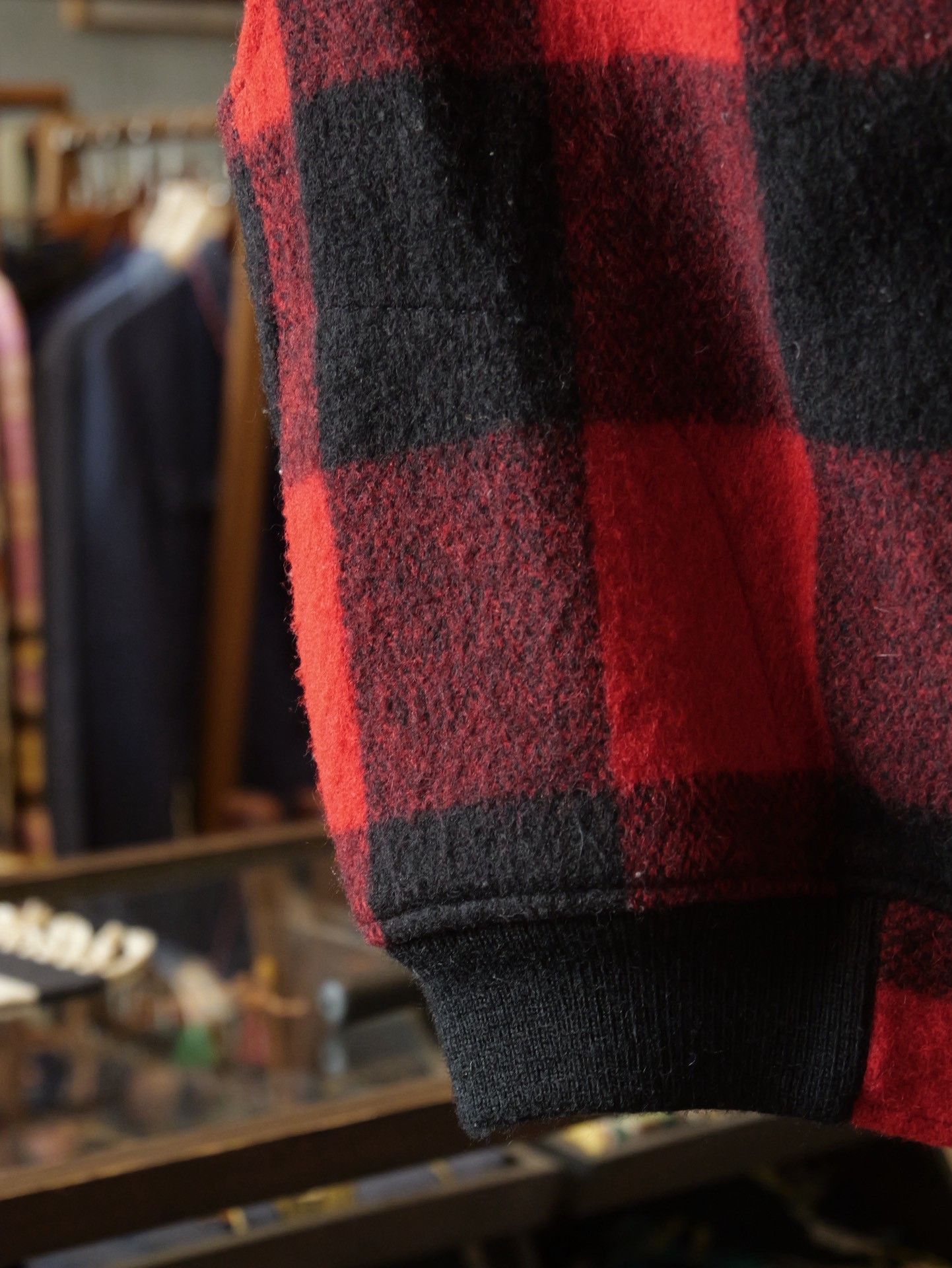 Woolrich Woolen Mills Woolrich 1980s Shawl Collar Plaid Wool Vest Size US M / EU 48-50 / 2 - 3 Thumbnail