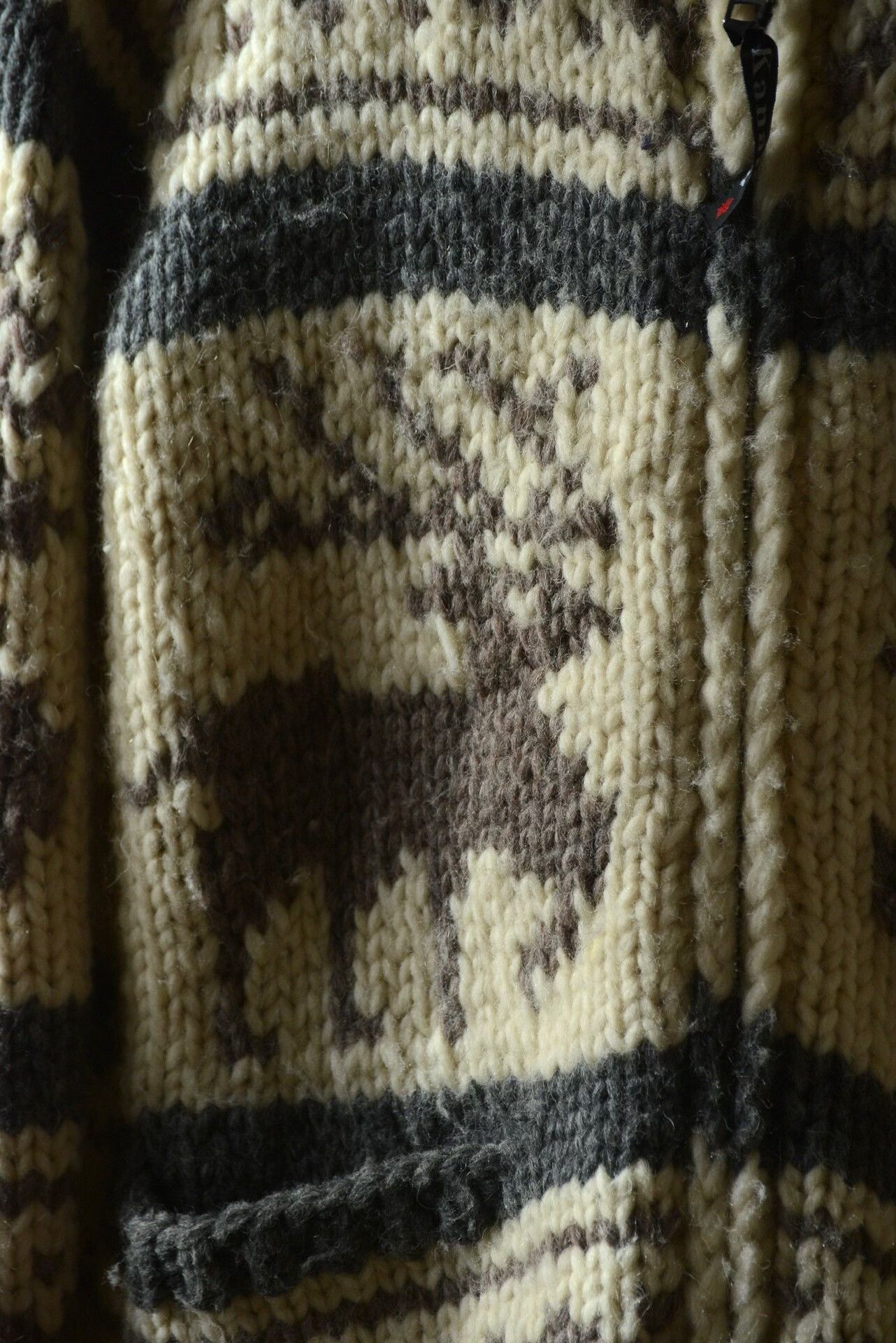 Kanata Hand Knits Kanata Cowichan Moose Pattern Sweater Size US M / EU 48-50 / 2 - 2 Thumbnail