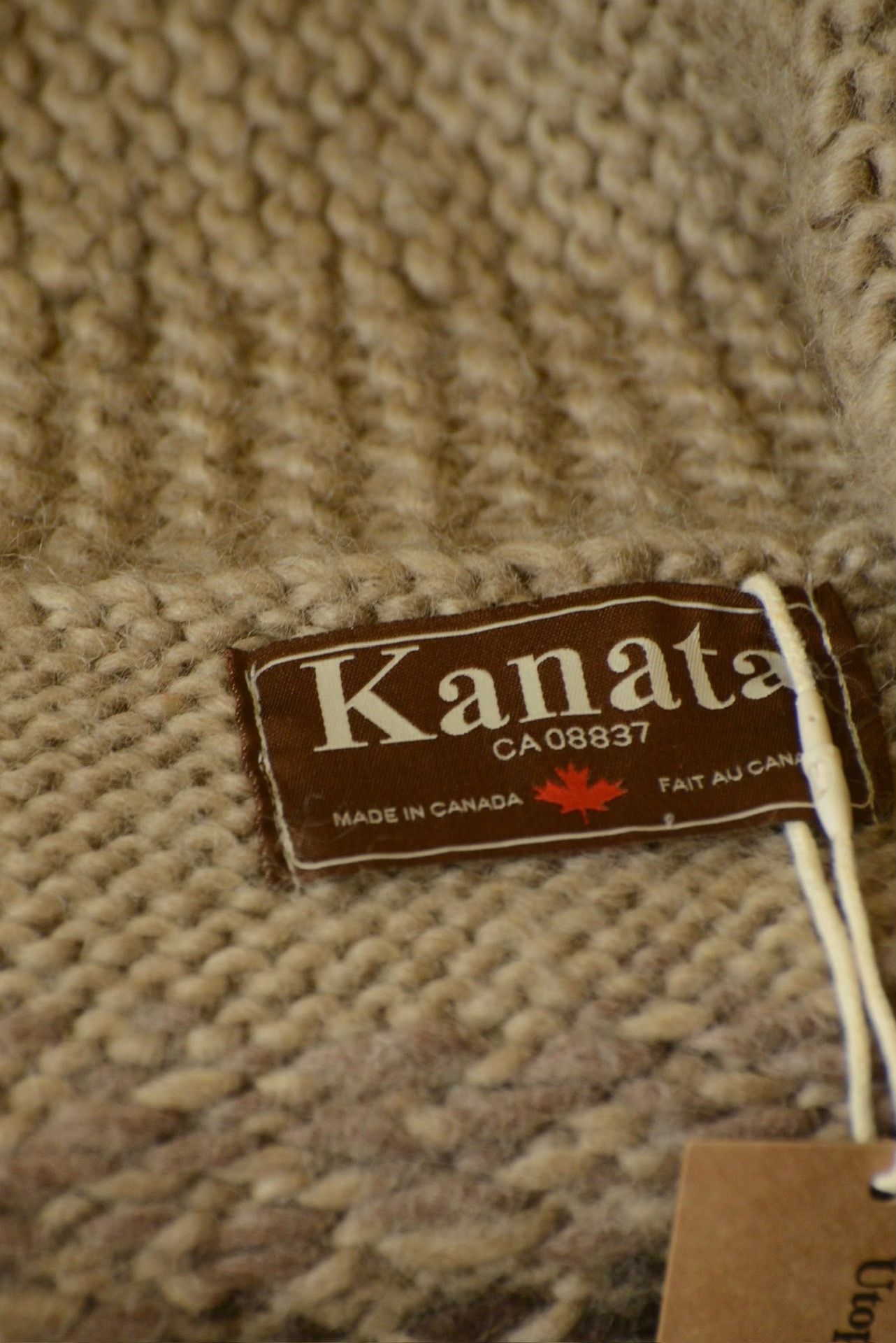 Kanata Hand Knits Kanata Cowichan 100% Wool Sweater Size US S / EU 44-46 / 1 - 8 Thumbnail