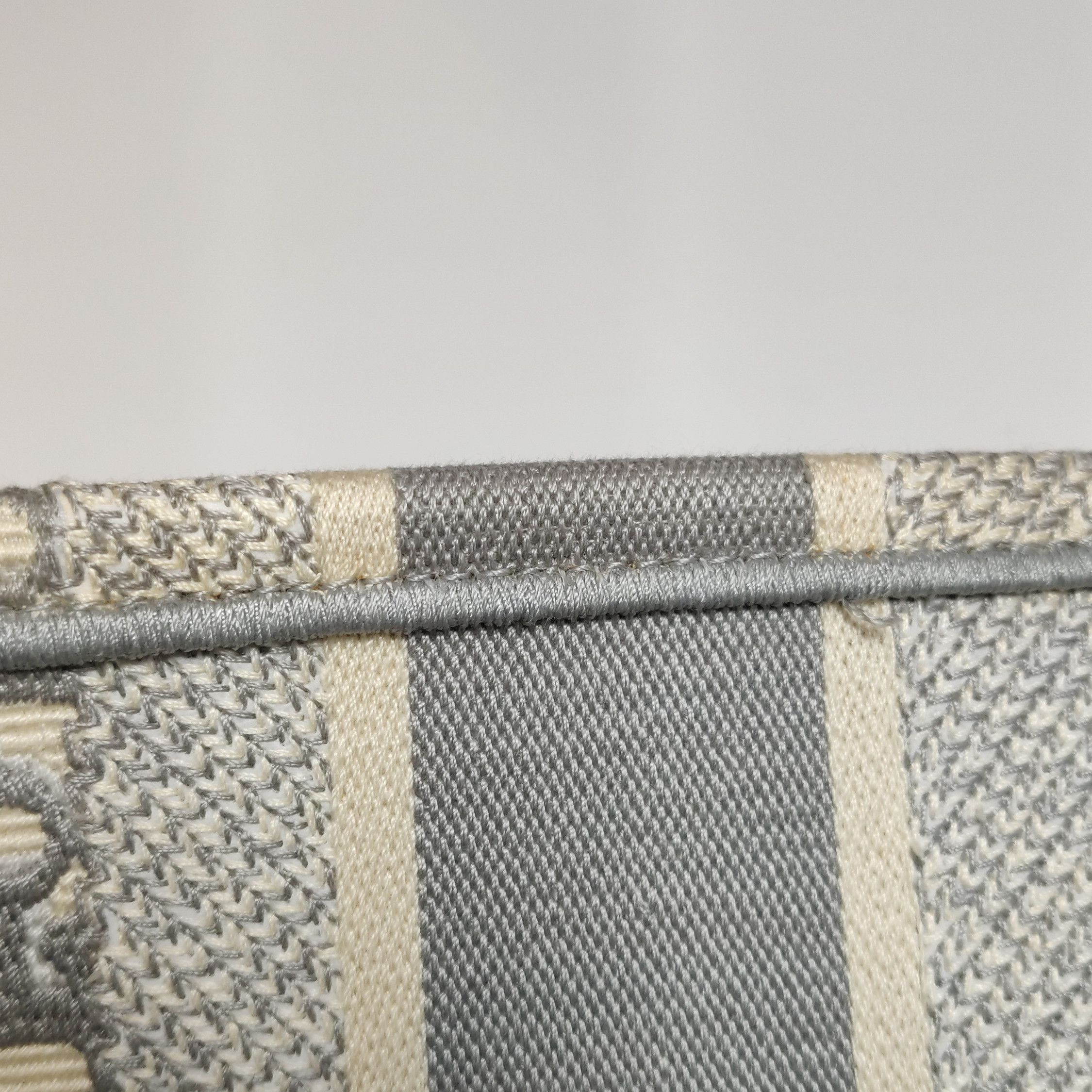 Dior Dior Women os Tote Bags Size ONE SIZE - 14 Thumbnail