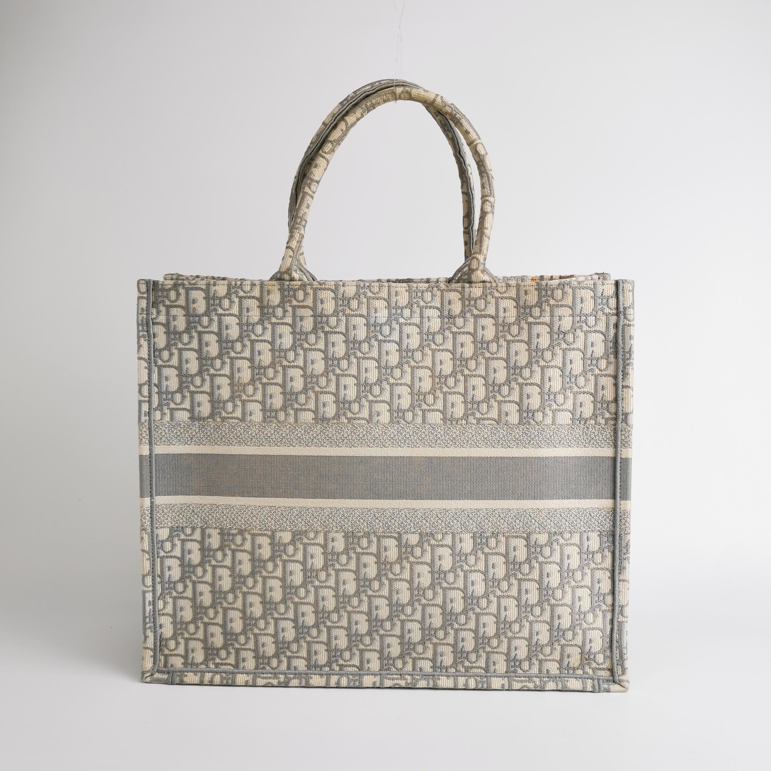 Dior Dior Women os Tote Bags Size ONE SIZE - 5 Thumbnail