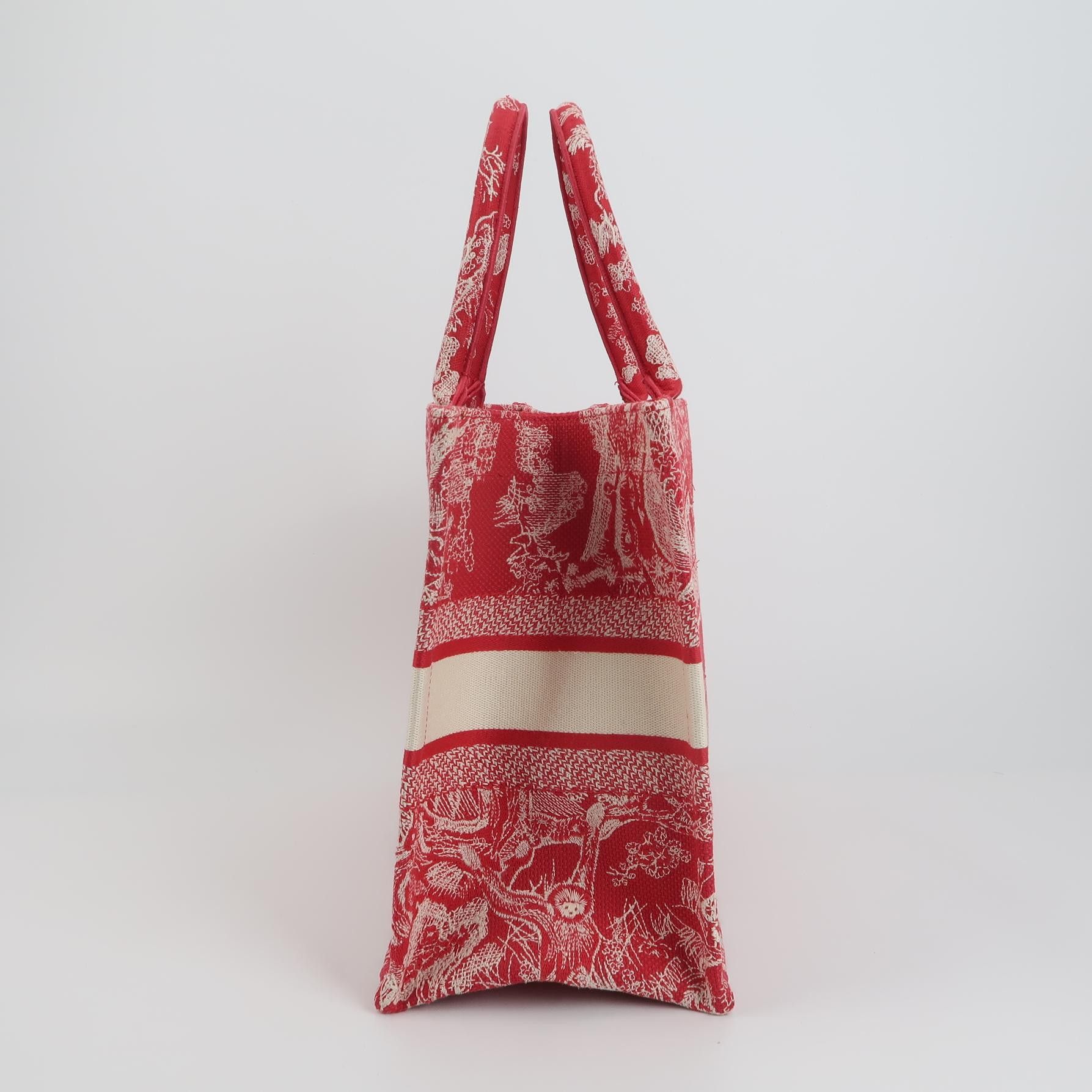 Dior Dior Women os Tote Bags Size ONE SIZE - 4 Thumbnail