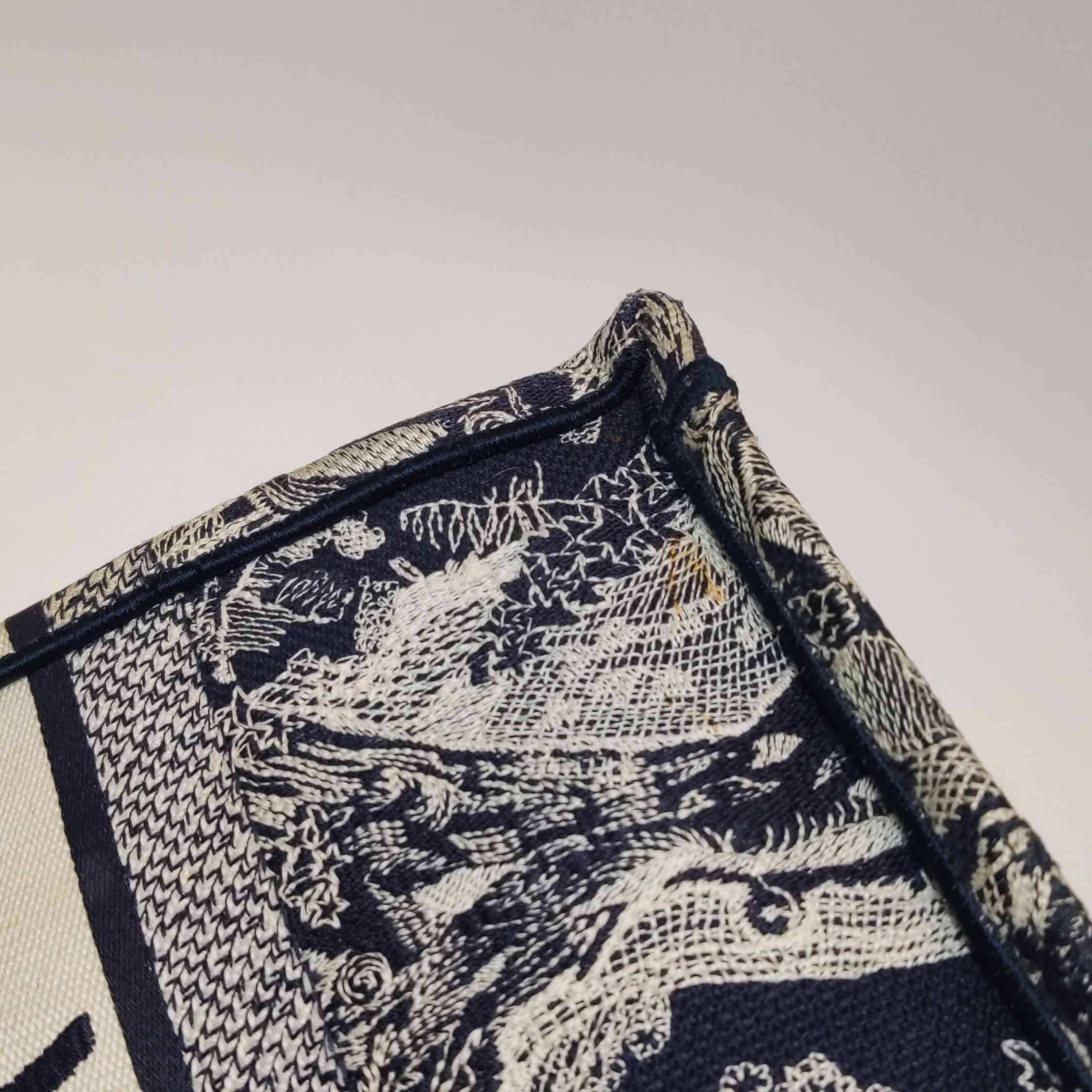 Dior Dior Women os Tote Bags Size ONE SIZE - 12 Thumbnail