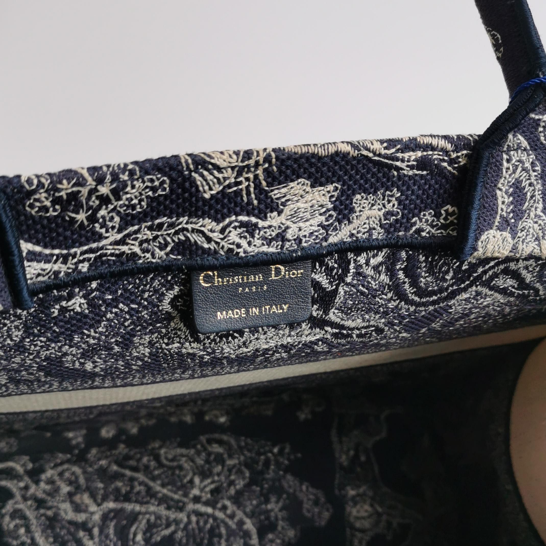 Dior Dior Women os Tote Bags Size ONE SIZE - 8 Thumbnail
