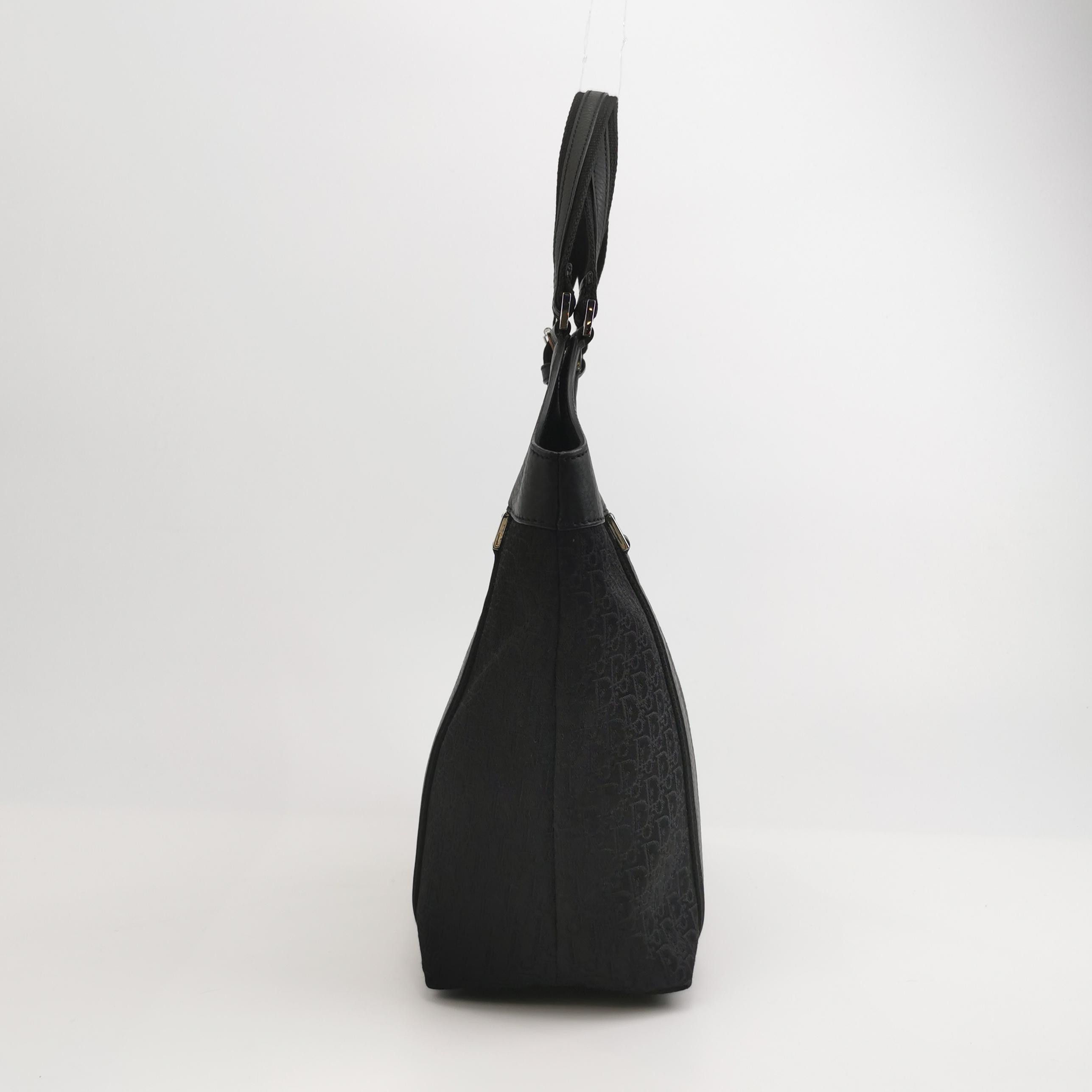 Dior Dior Women os Tote Bags Size ONE SIZE - 3 Thumbnail