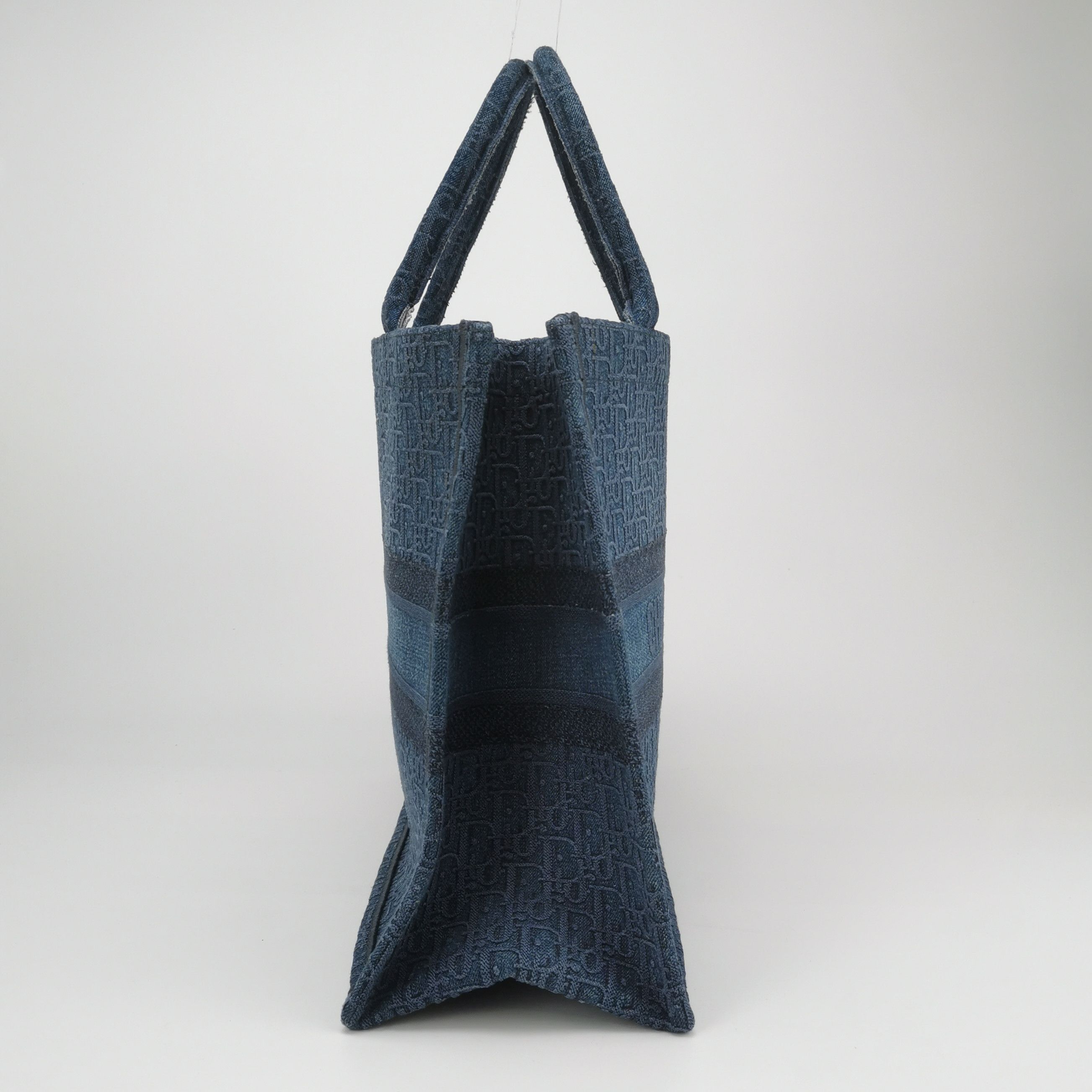 Dior Dior Women os Tote Bags Size ONE SIZE - 4 Thumbnail