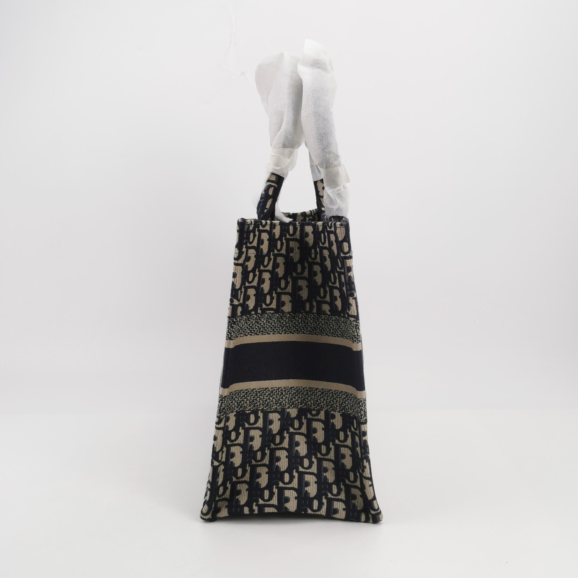 Dior Dior Women os Tote Bags Size ONE SIZE - 4 Thumbnail
