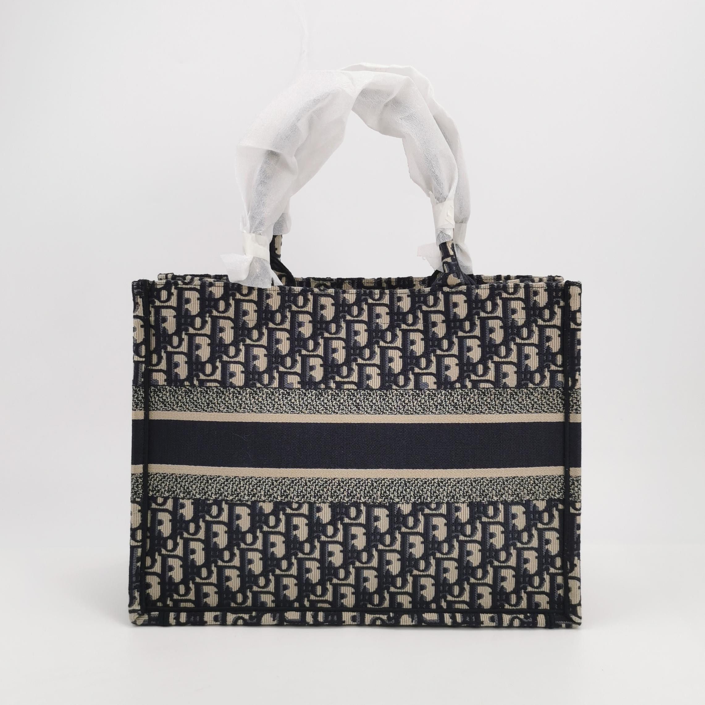 Dior Dior Women os Tote Bags Size ONE SIZE - 5 Thumbnail