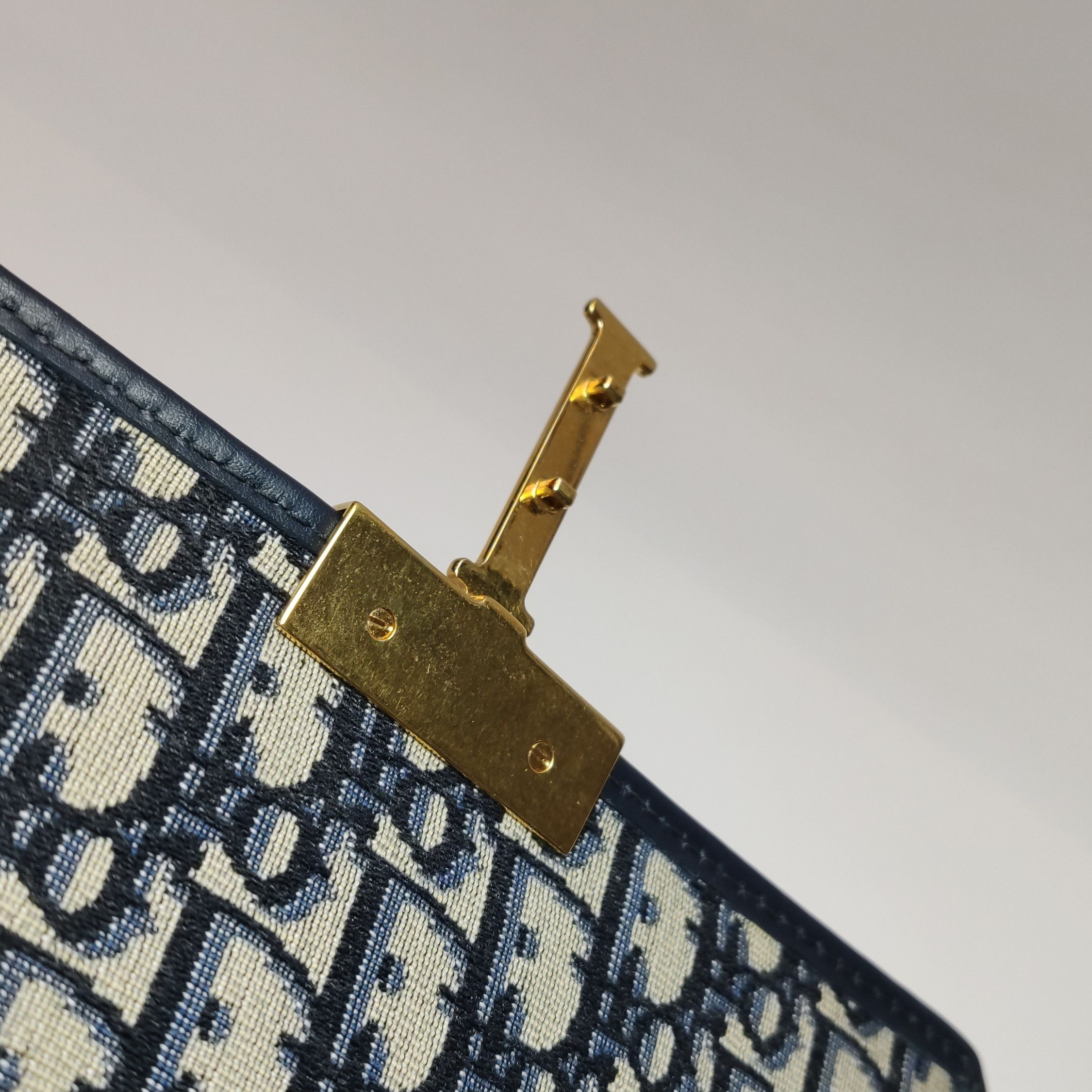 Dior Dior Women os Crossbody Bags Size ONE SIZE - 13 Thumbnail