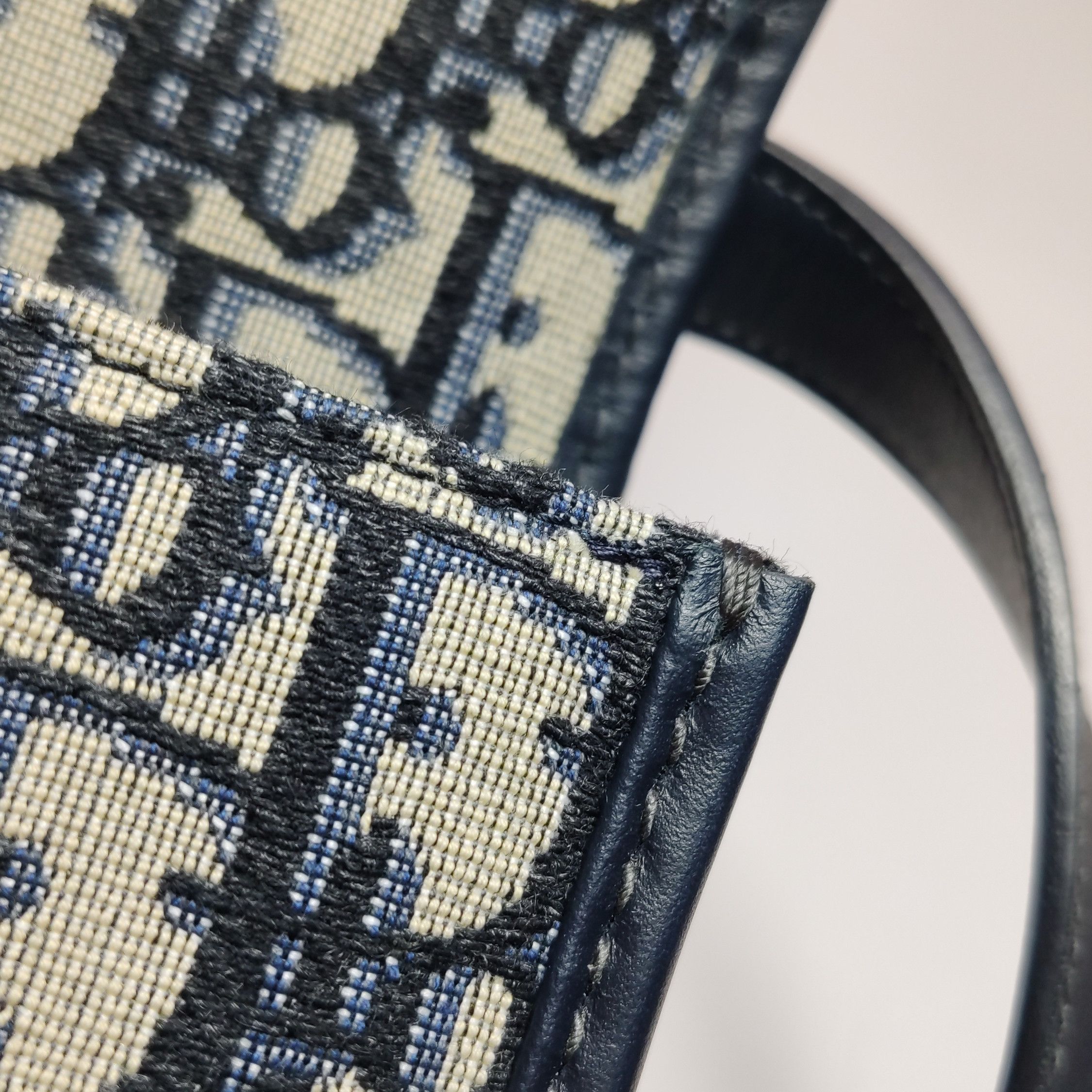 Dior Dior Women os Crossbody Bags Size ONE SIZE - 16 Thumbnail