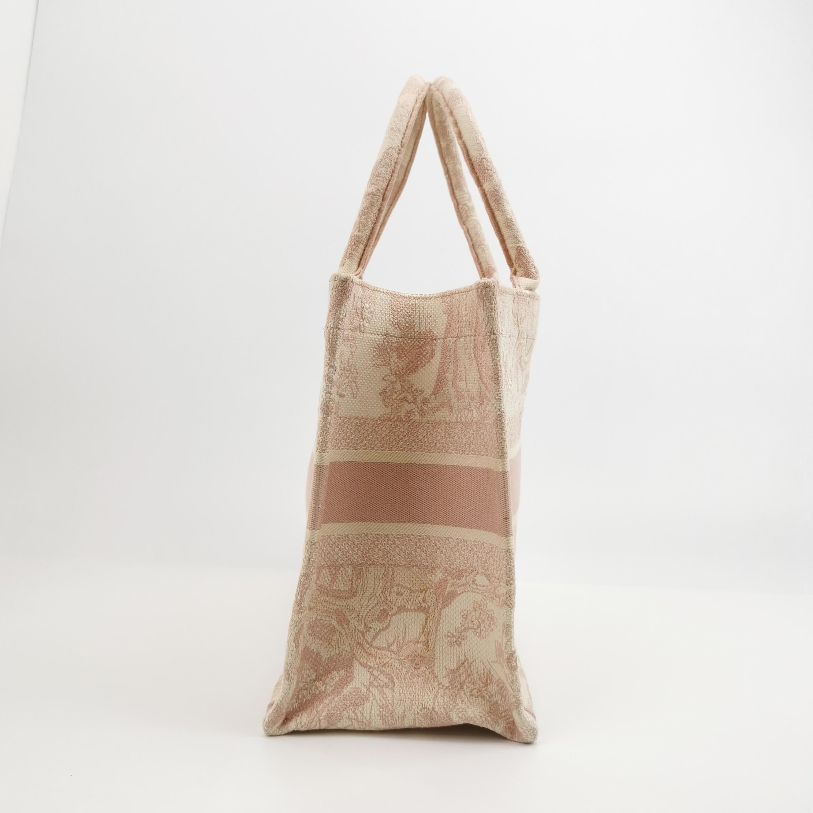 Dior Dior Women os Tote Bags Size ONE SIZE - 3 Thumbnail