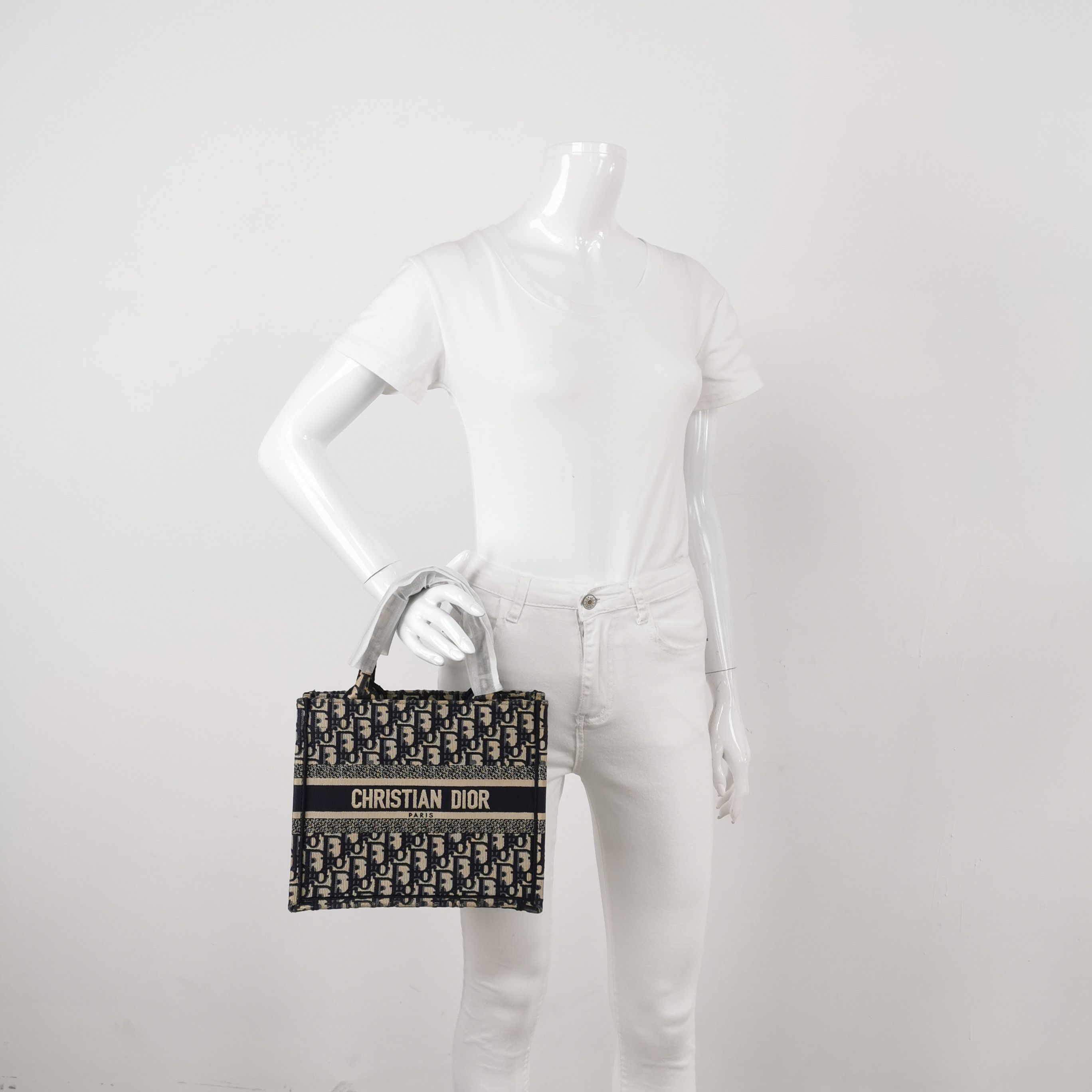 Dior Dior Women os Tote Bags Size ONE SIZE - 2 Thumbnail