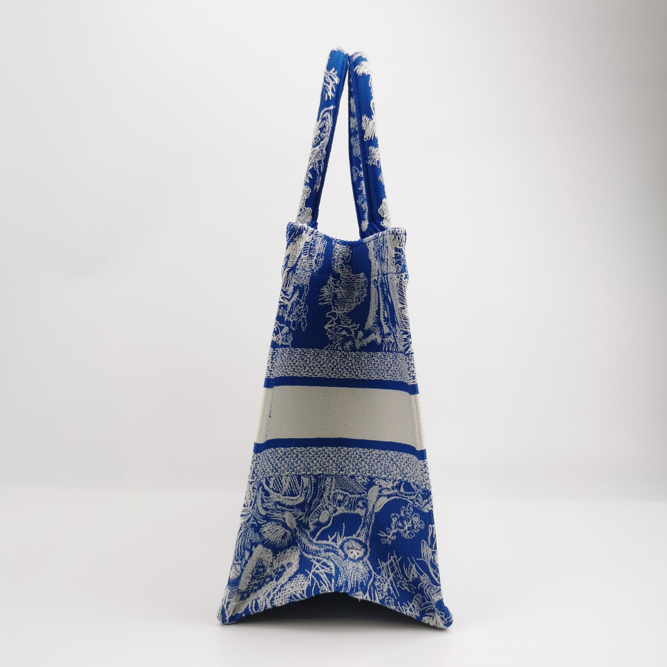 Dior Dior Women os Tote Bags Size ONE SIZE - 3 Thumbnail