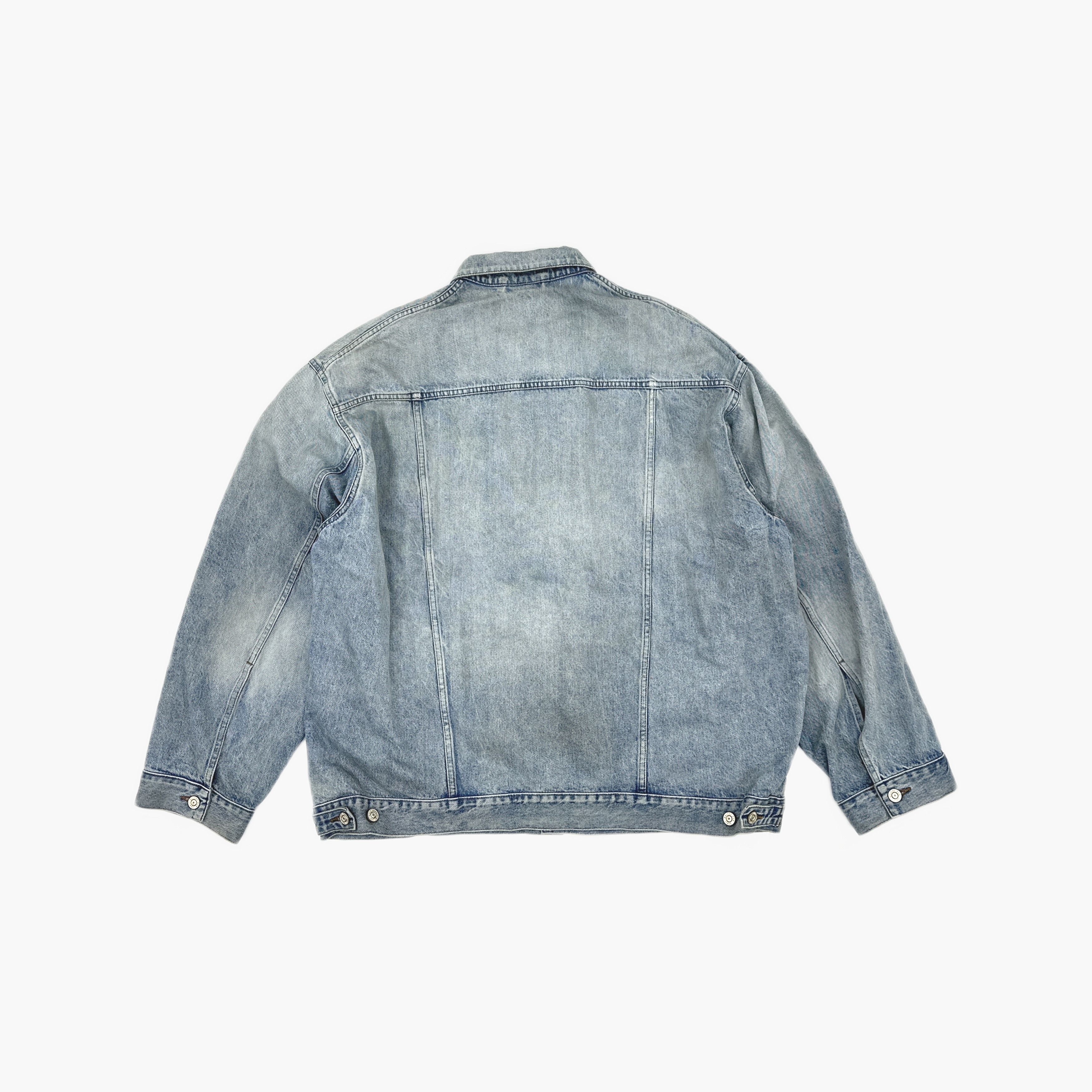 Balenciaga Balenciaga Washed Denim Jacket Size L Size US L / EU 52-54 / 3 - 2 Thumbnail