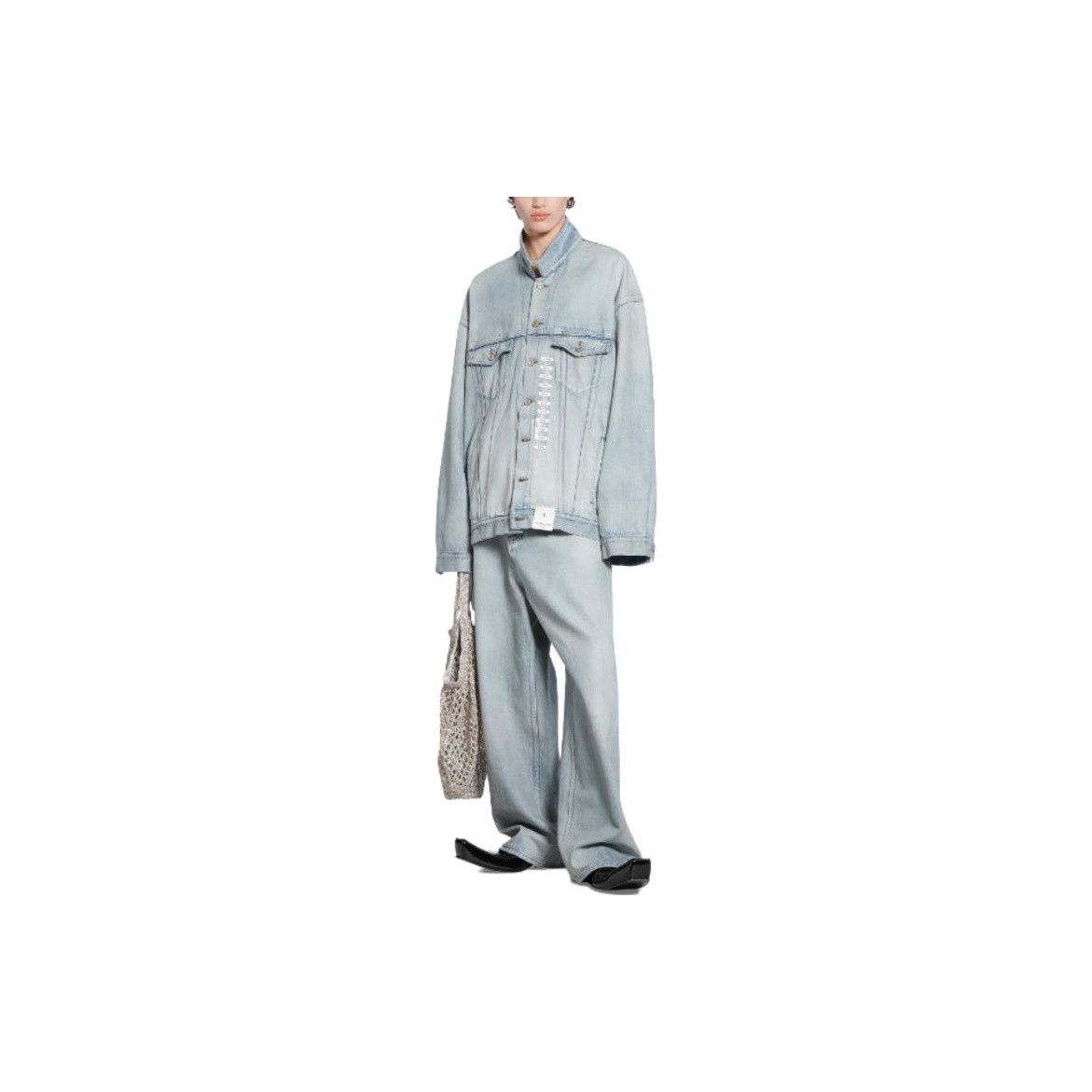 Balenciaga Balenciaga Washed Denim Jacket Size L Size US L / EU 52-54 / 3 - 14 Thumbnail