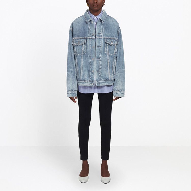 Balenciaga Balenciaga Rhinestone Logo Denim Jacket Size 36 Size XS / US 0-2 / IT 36-38 - 9 Thumbnail