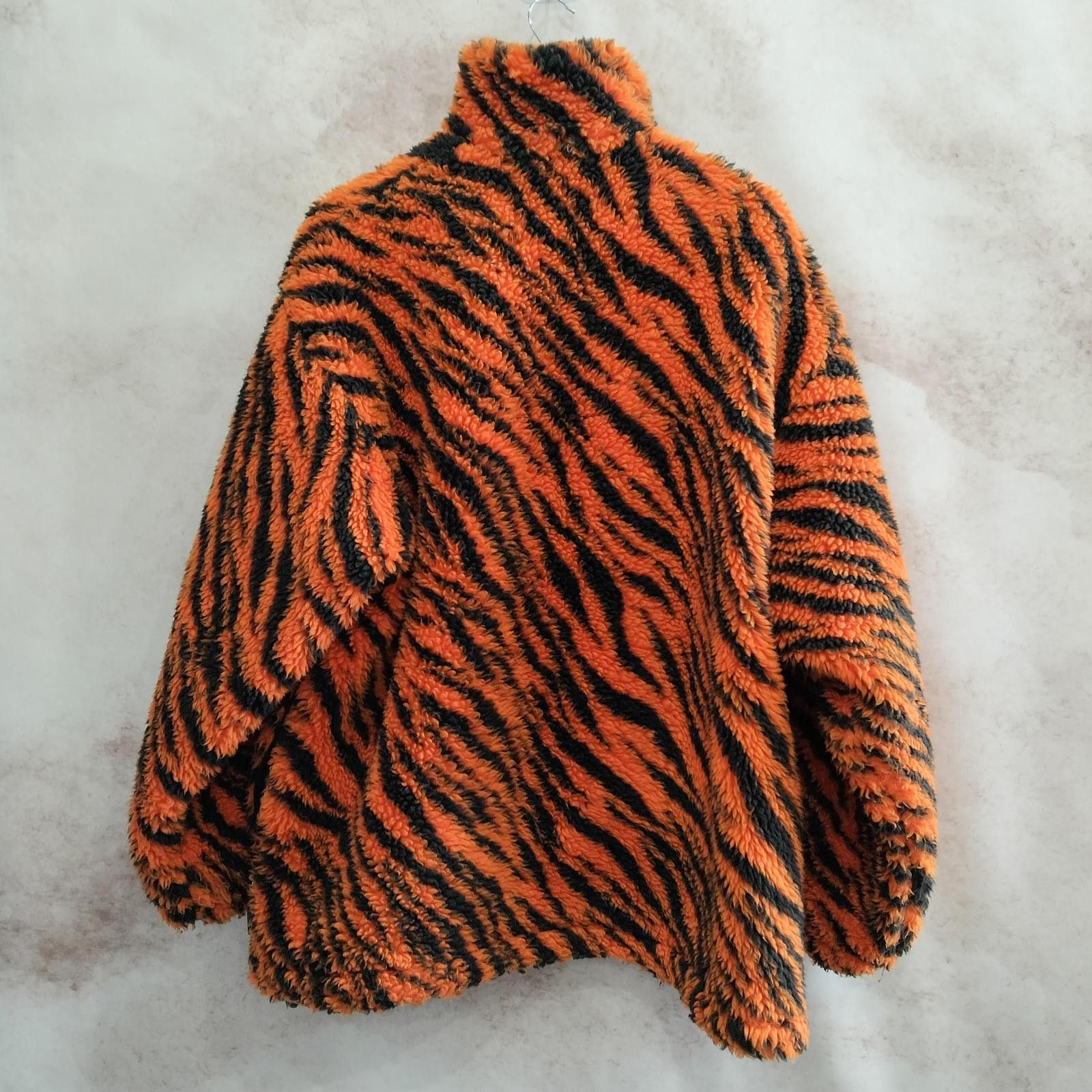Balenciaga Balenciaga Tiger Print Jacket Size 34 Size XS / US 0-2 / IT 36-38 - 2 Thumbnail