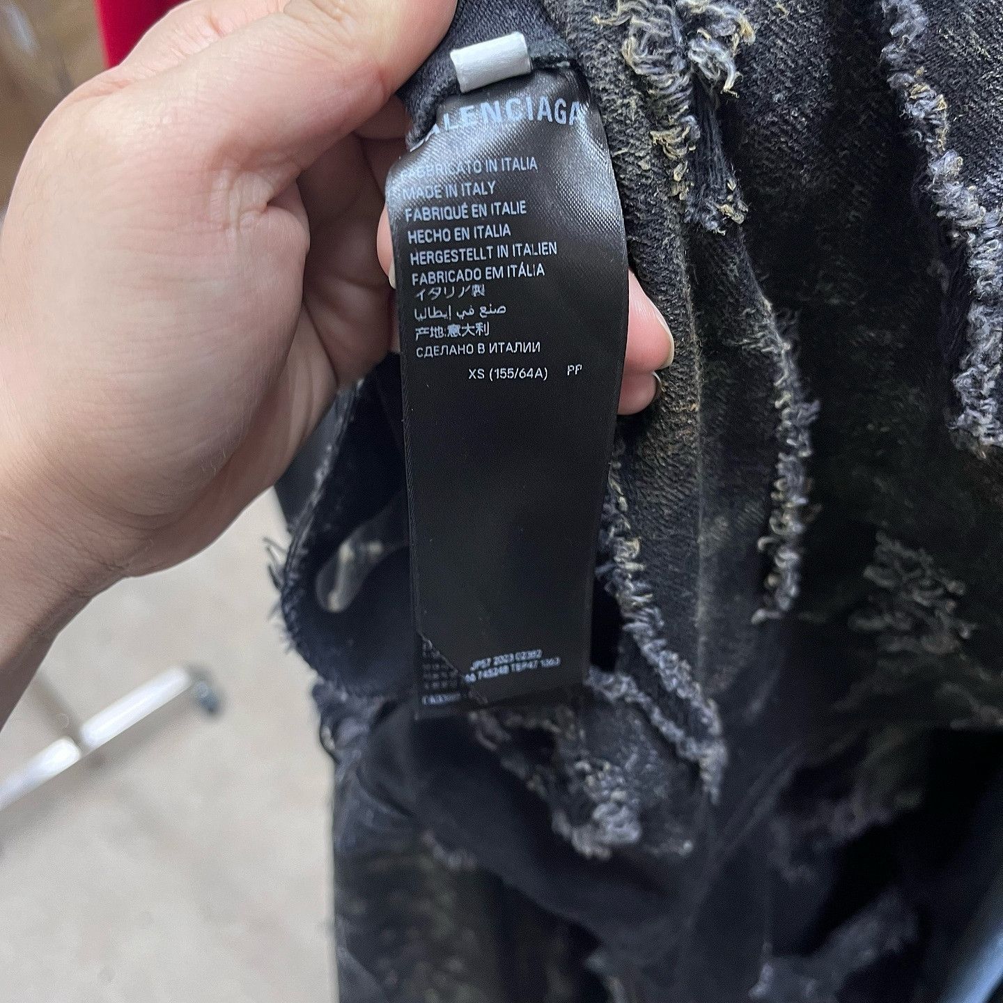 Balenciaga Balenciaga Mud Wash Distressed Denim Jeans Size XS Size US 28 / EU 44 - 4 Thumbnail