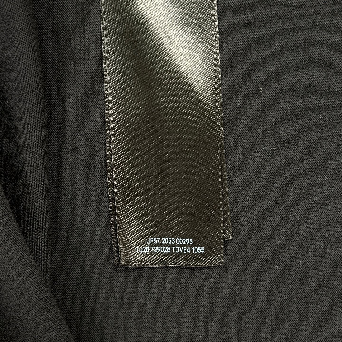 Balenciaga Balenciaga Distressed Metal Logo T-Shirt Size M Size US M / EU 48-50 / 2 - 8 Thumbnail