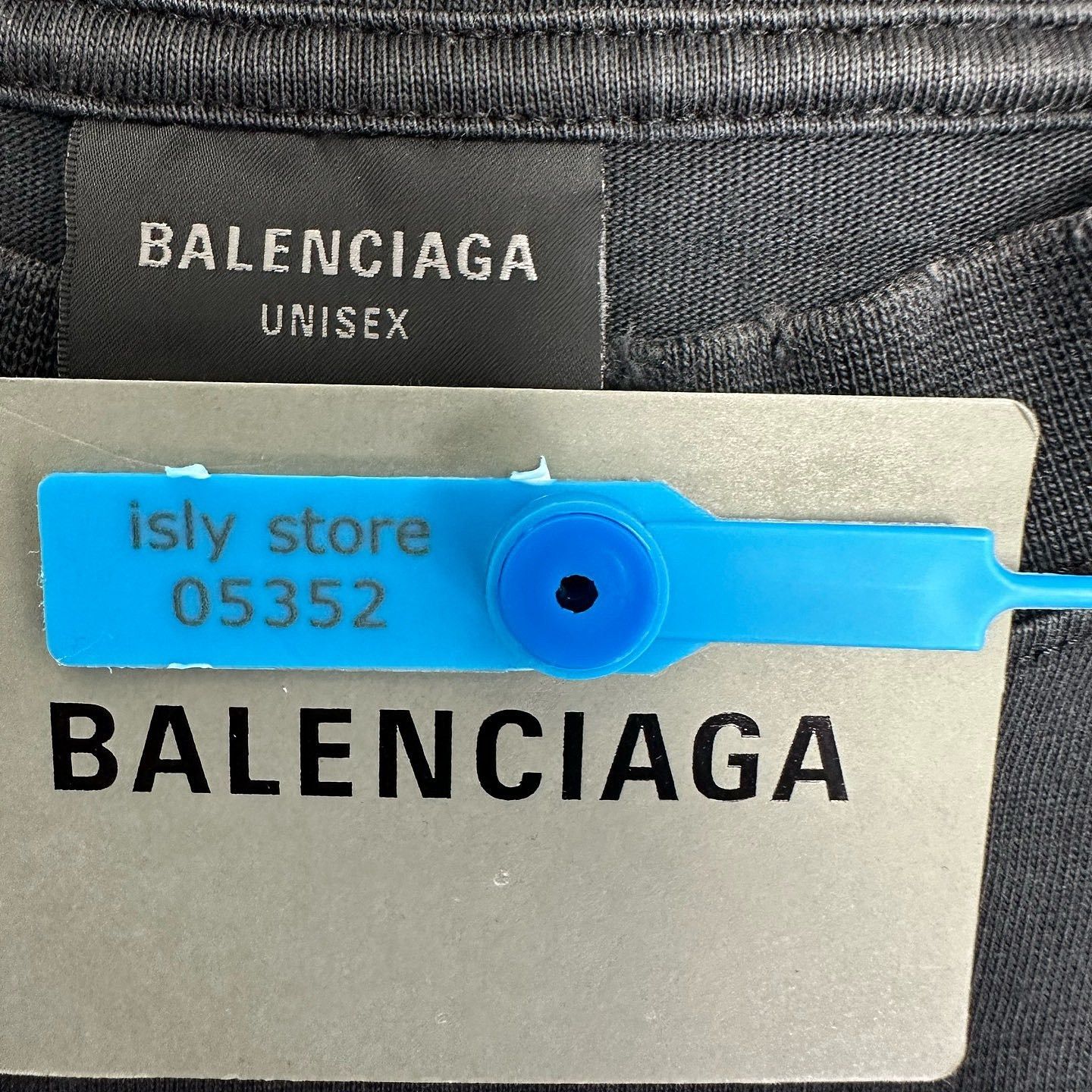 Balenciaga Balenciaga Faded Logo T-Shirt Size M Size US M / EU 48-50 / 2 - 3 Thumbnail