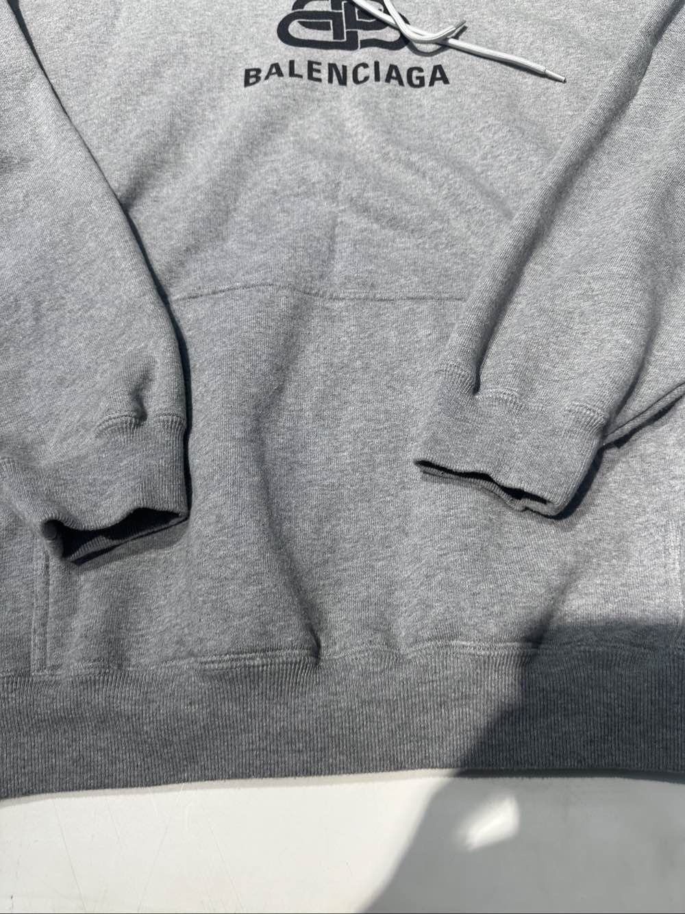 Balenciaga Balenciaga Logo Hoodie Gray Size L Size US L / EU 52-54 / 3 - 6 Thumbnail