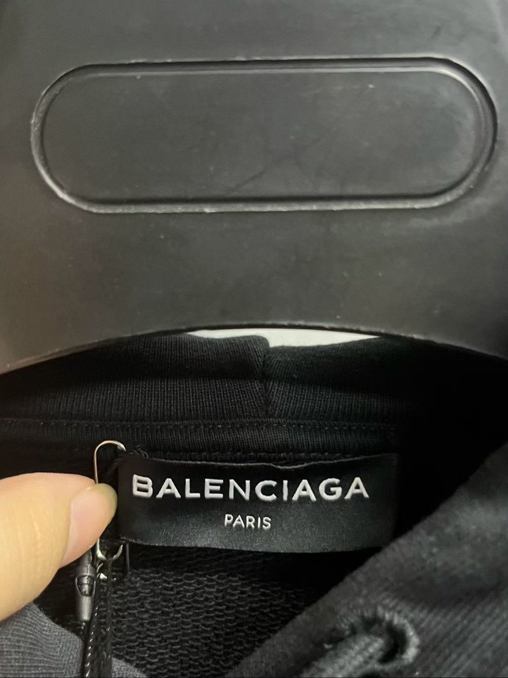 Balenciaga Balenciaga Back Logo Hoodie Size M Size US M / EU 48-50 / 2 - 3 Thumbnail