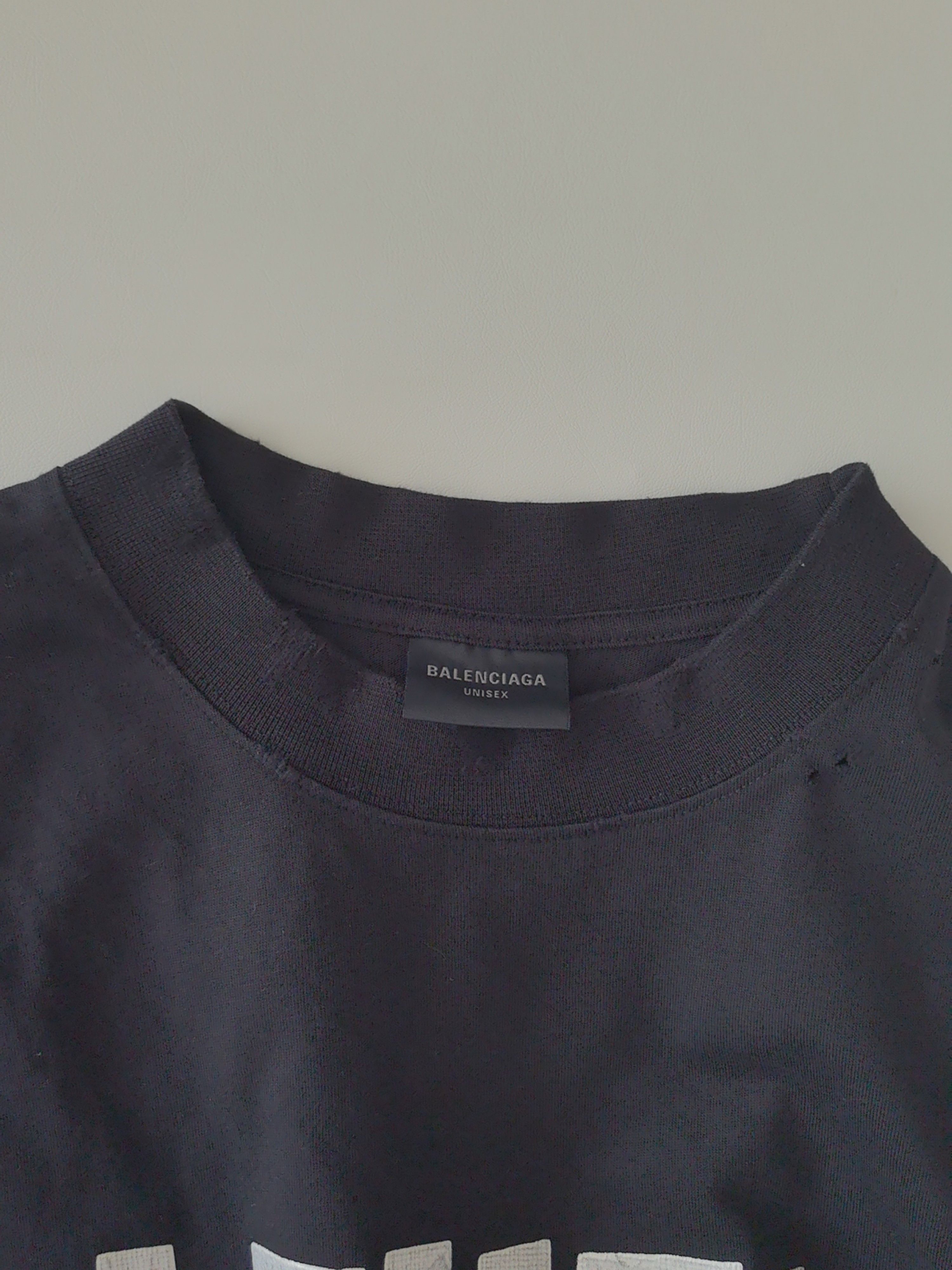 Balenciaga Balenciaga Tape Logo T-Shirt Size M Size US M / EU 48-50 / 2 - 3 Thumbnail