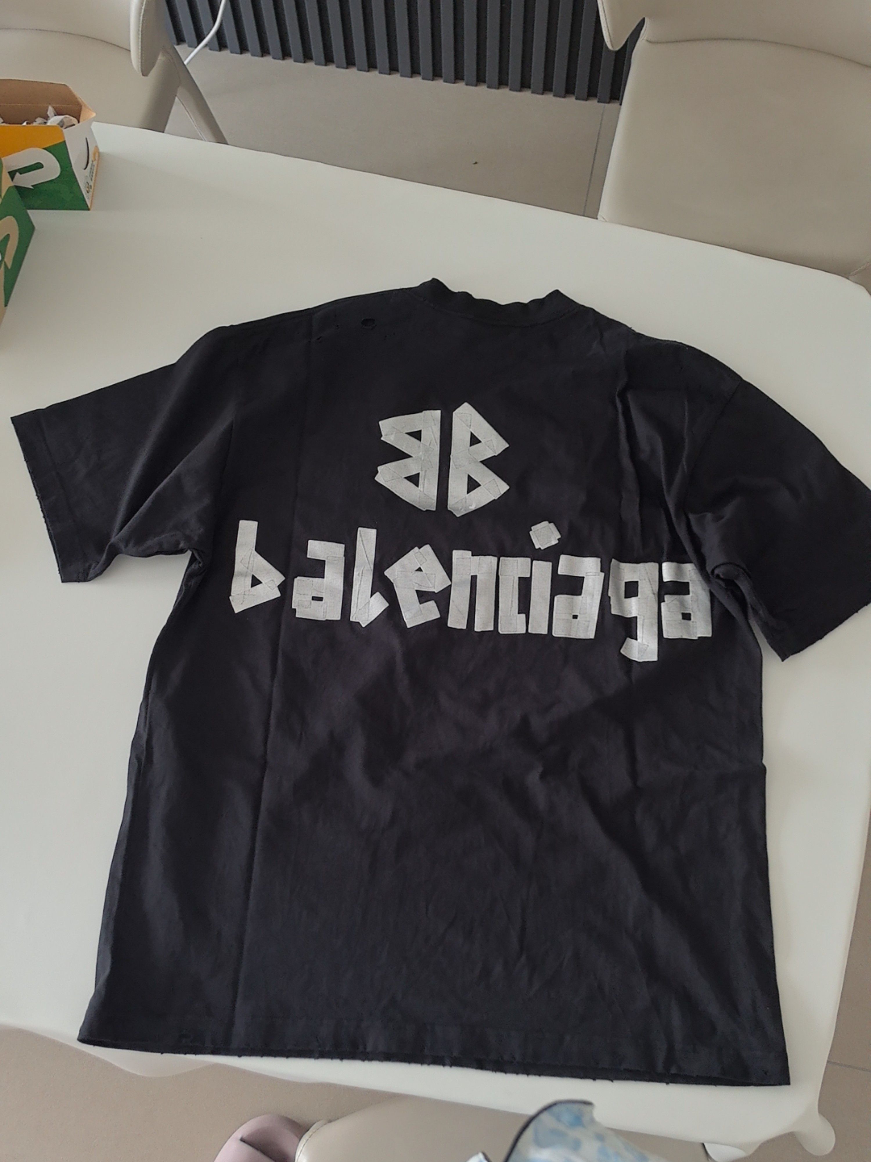 Balenciaga Balenciaga Tape Logo T-Shirt Size M Size US M / EU 48-50 / 2 - 2 Thumbnail
