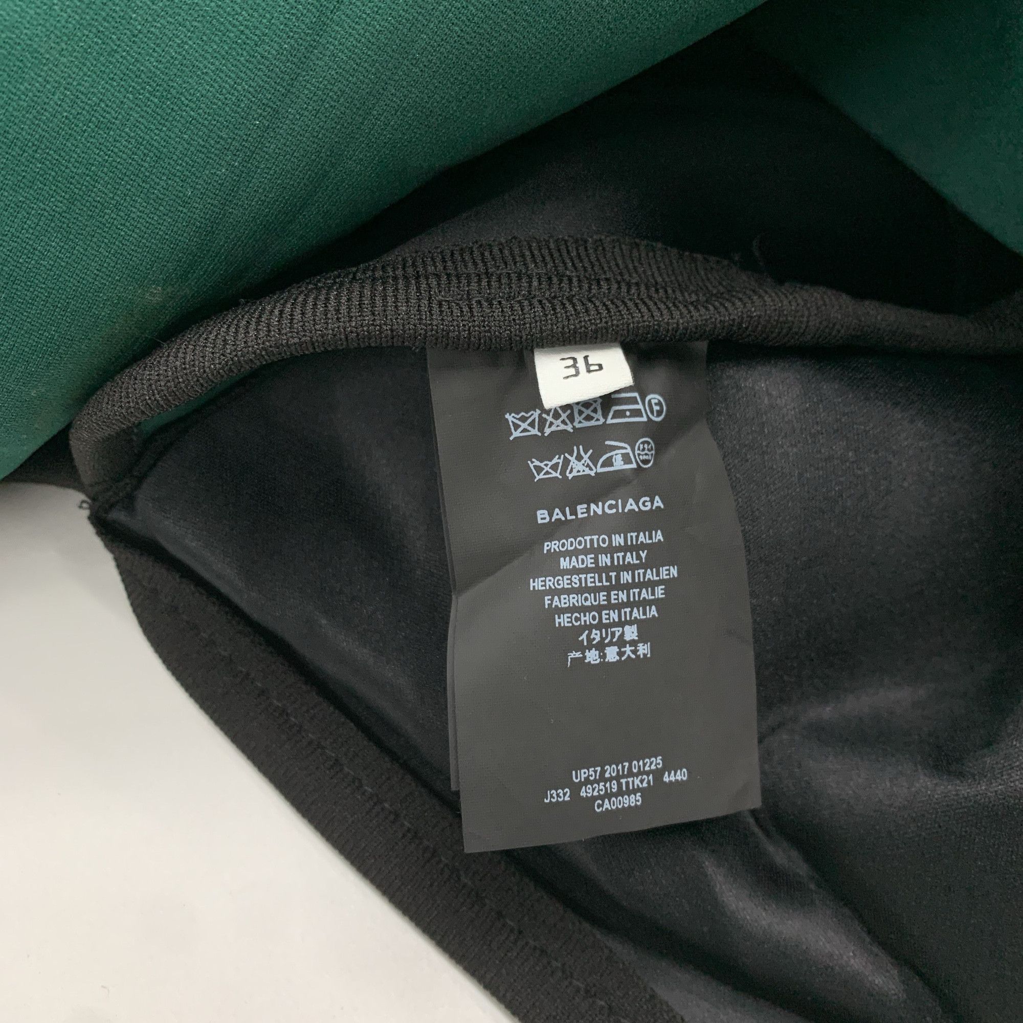 Balenciaga Balenciaga Quilted Mini Skirt Size 36 Size 25" / US 0 / IT 36 - 3 Thumbnail