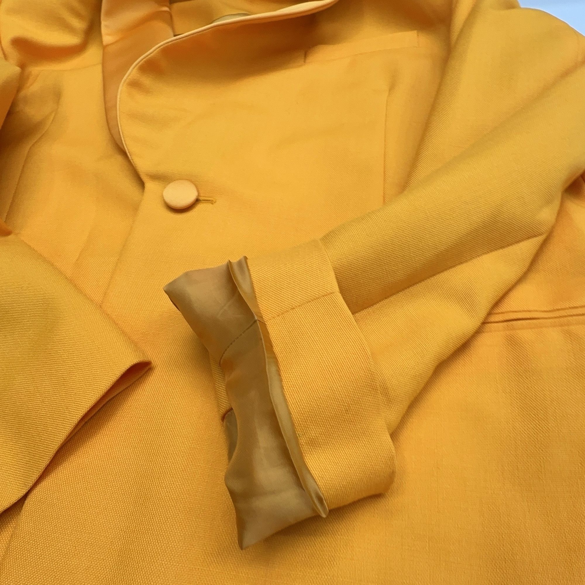 Balenciaga Balenciaga Satin Lapel Blazer Yellow Size 34 Size XXS / US 00 / IT 34 - 9 Thumbnail
