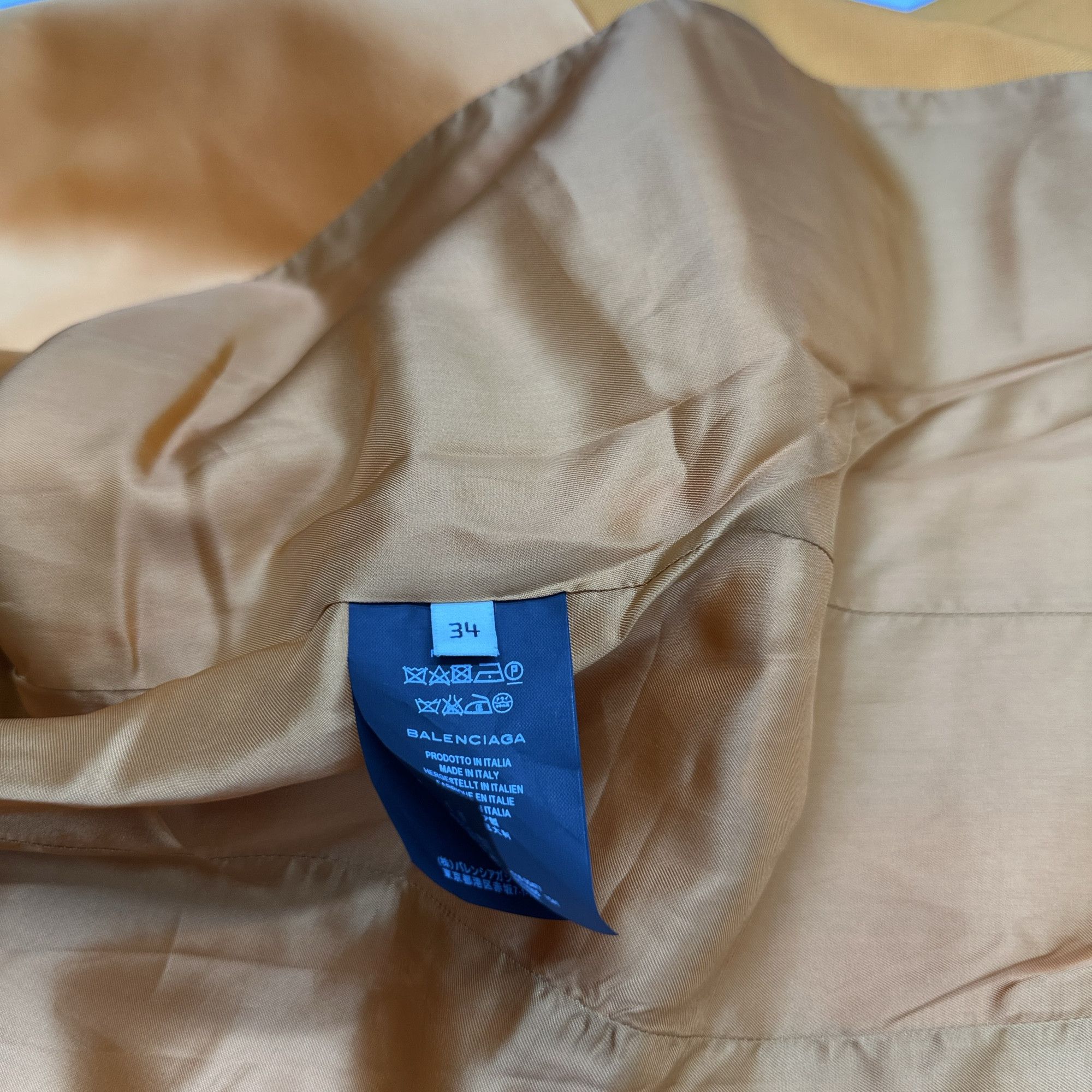 Balenciaga Balenciaga Satin Lapel Blazer Yellow Size 34 Size XXS / US 00 / IT 34 - 4 Thumbnail