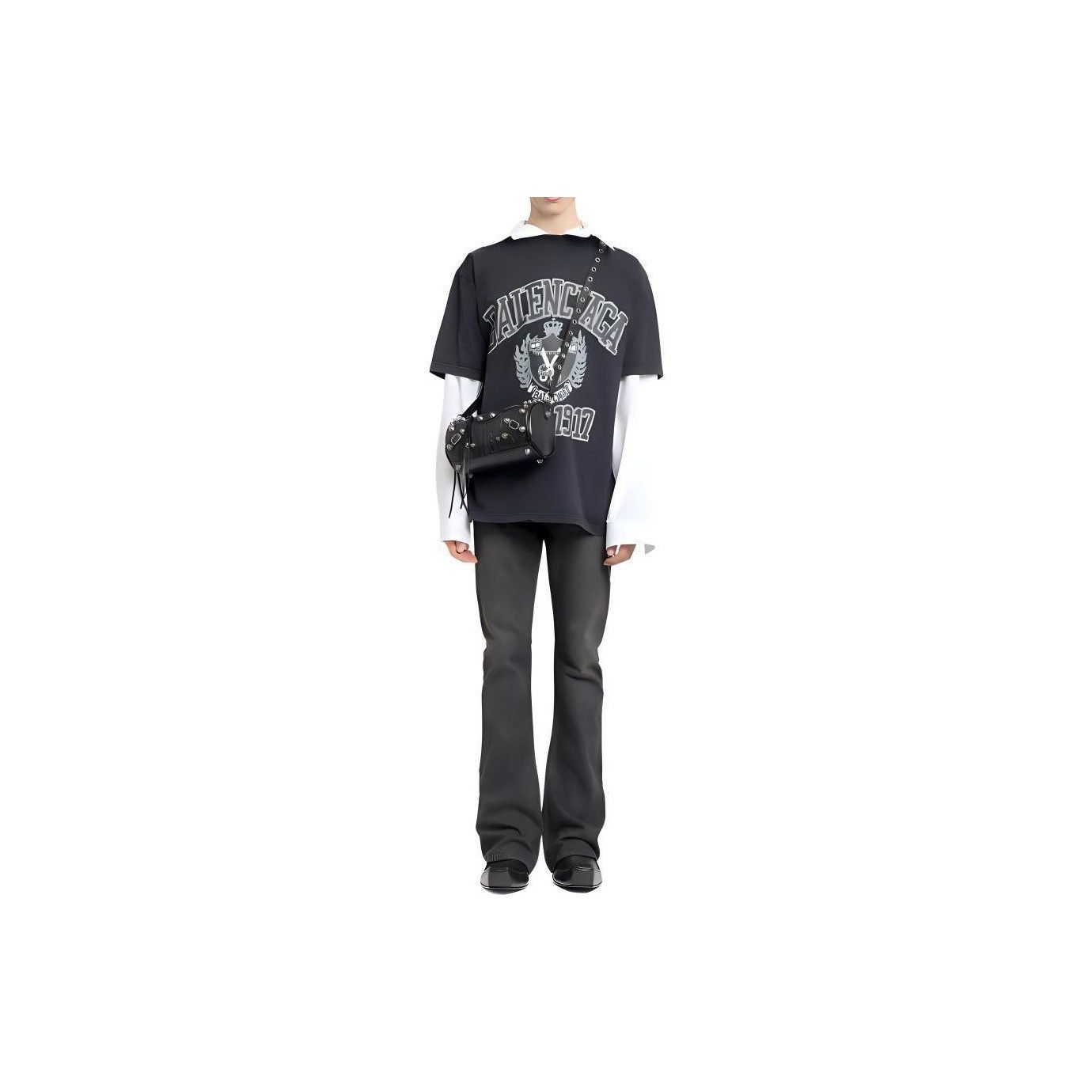 Balenciaga Balenciaga Crest Logo T-Shirt Size S Size US S / EU 44-46 / 1 - 6 Thumbnail