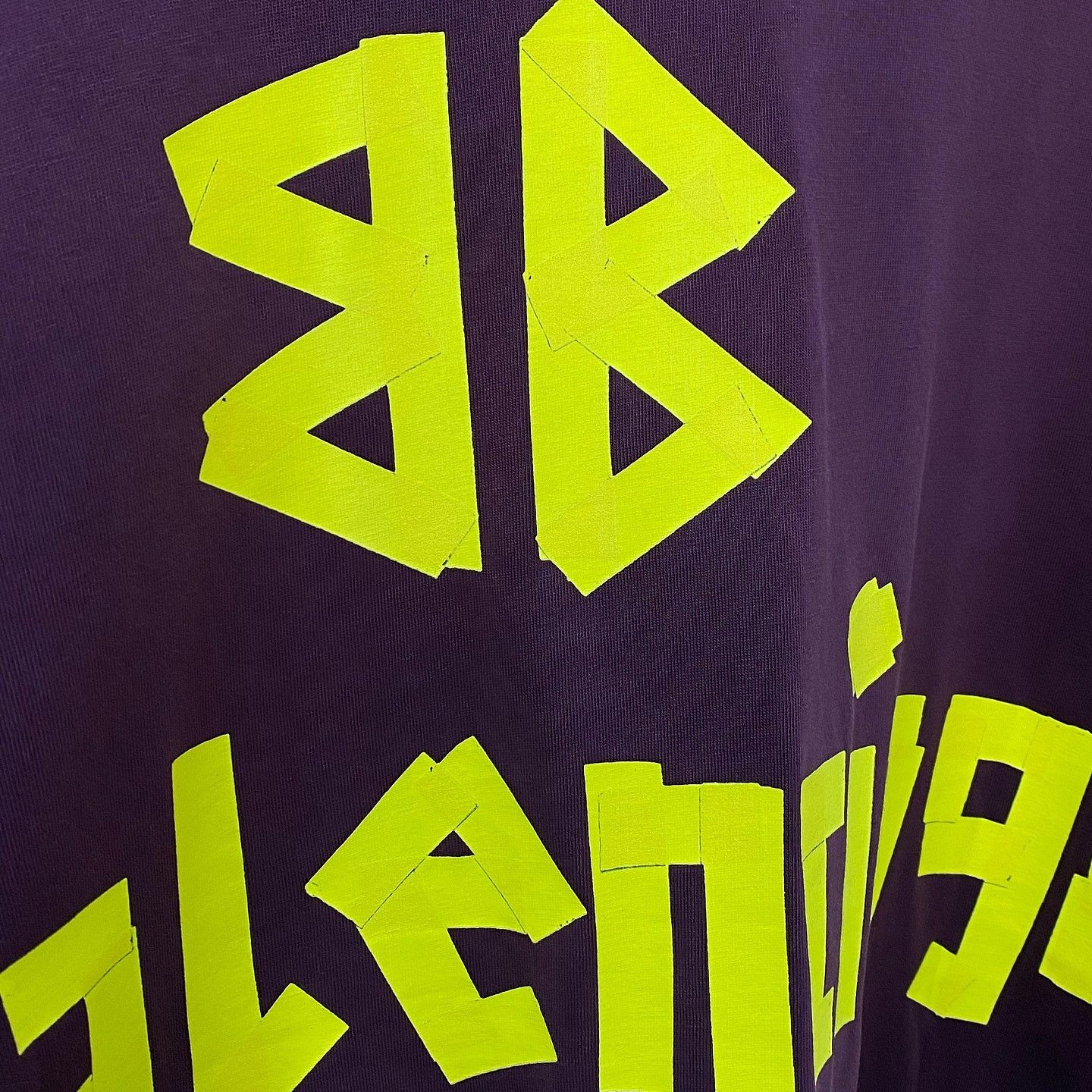 Balenciaga Balenciaga Logo Print T-Shirt Size S Size US S / EU 44-46 / 1 - 7 Thumbnail