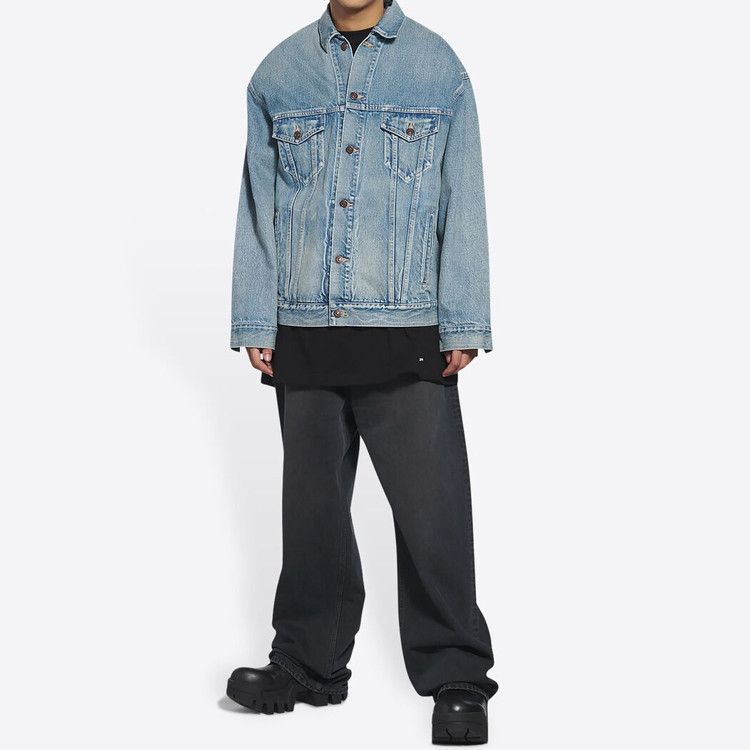 Balenciaga Balenciaga Crest Logo Denim Jacket Size M Size US M / EU 48-50 / 2 - 13 Thumbnail