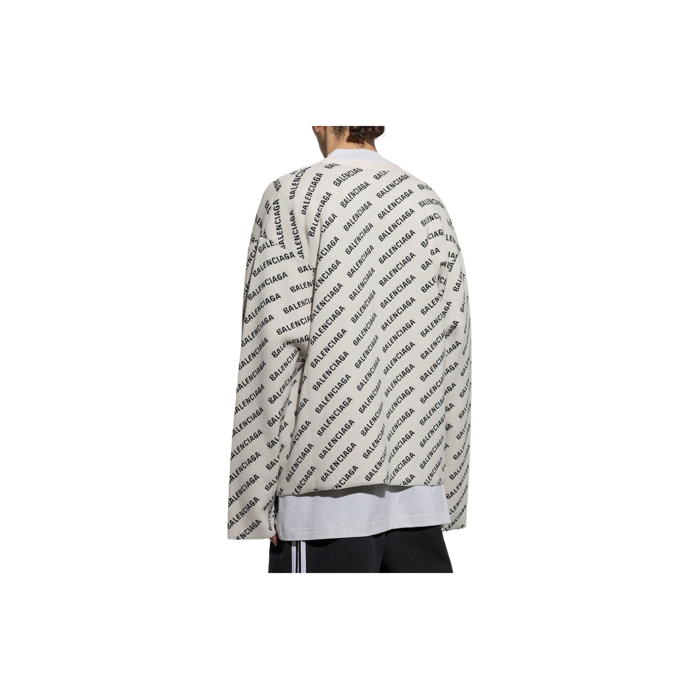 Balenciaga Balenciaga All Over Logo Cardigan Size L Size US L / EU 52-54 / 3 - 14 Thumbnail