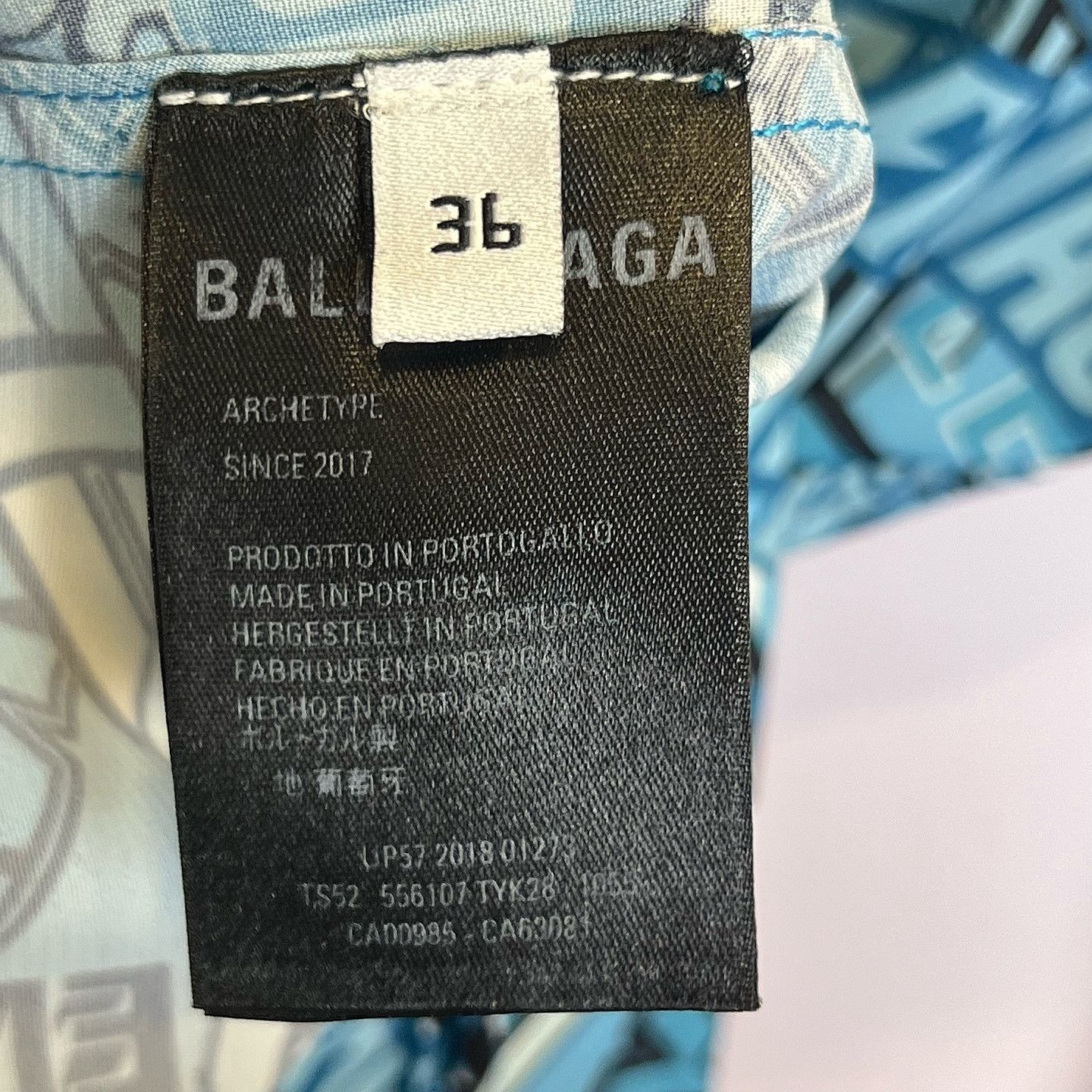 Balenciaga Balenciaga Allover Logo Print Shirt Size S Size US S / EU 44-46 / 1 - 4 Thumbnail