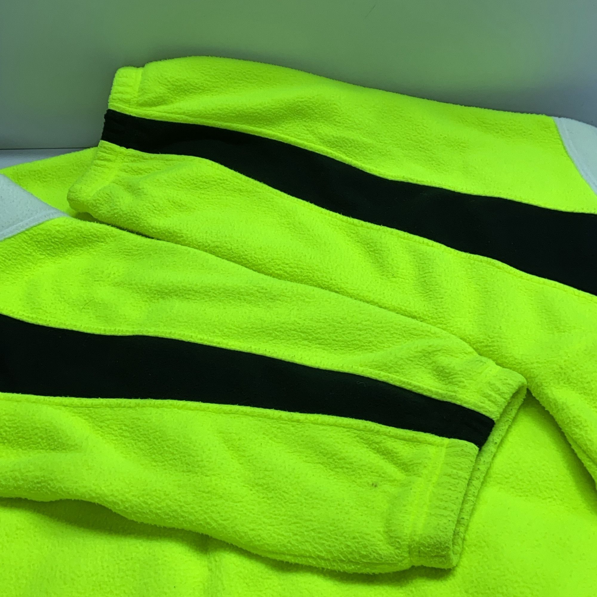 Balenciaga Balenciaga Unifit Fleece Jacket Size M Size US M / EU 48-50 / 2 - 19 Thumbnail
